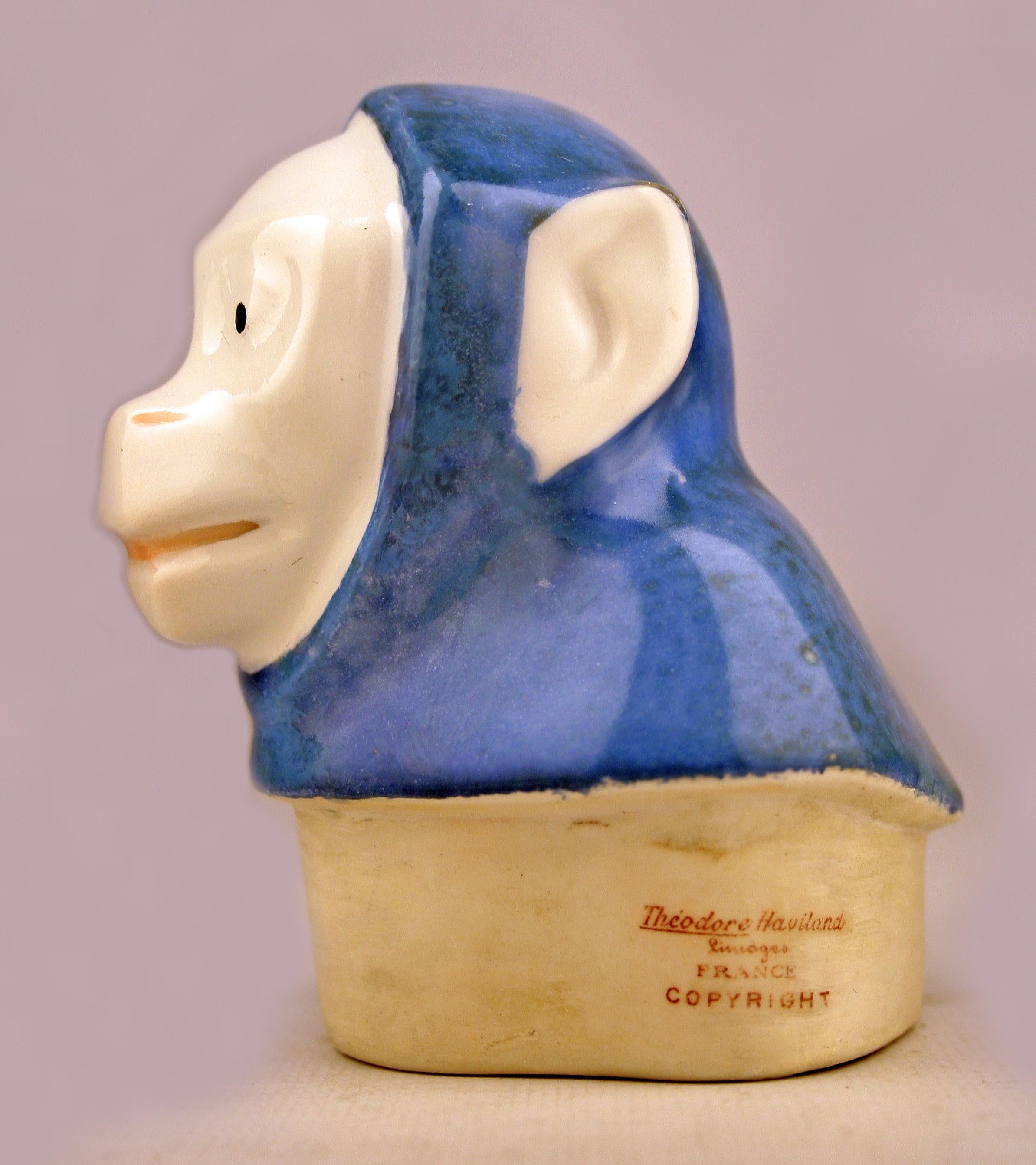 Art Déco Glazed and Hand-Painted Porcelain Monkey Tobbaco Jar by E.M. Sandoz In Good Condition For Sale In North Miami, FL