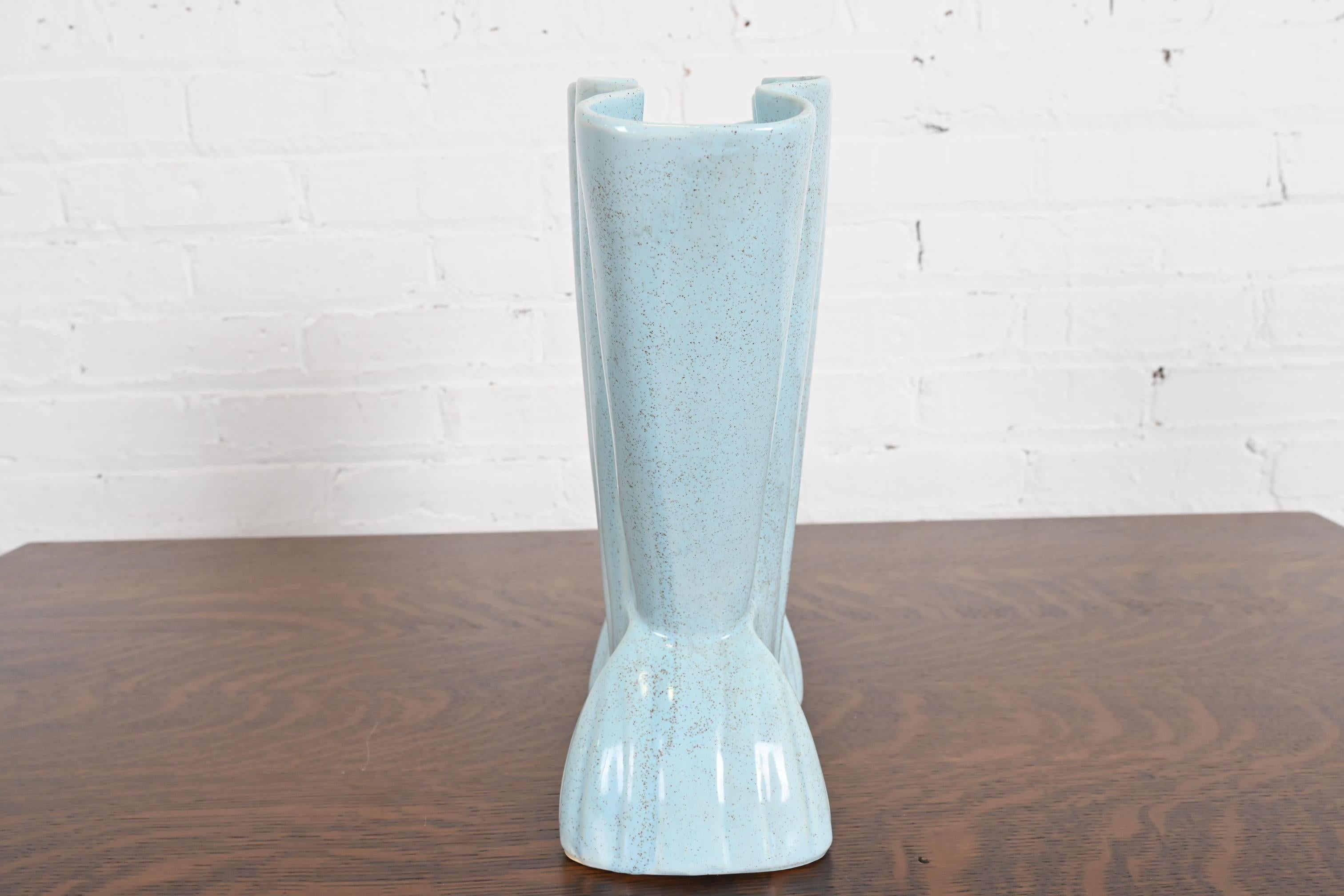 Gladiola-Vase aus glasierter Keramik aus amerikanischer Kunstkeramik im Art déco-Stil von Brush McCoy im Angebot 6