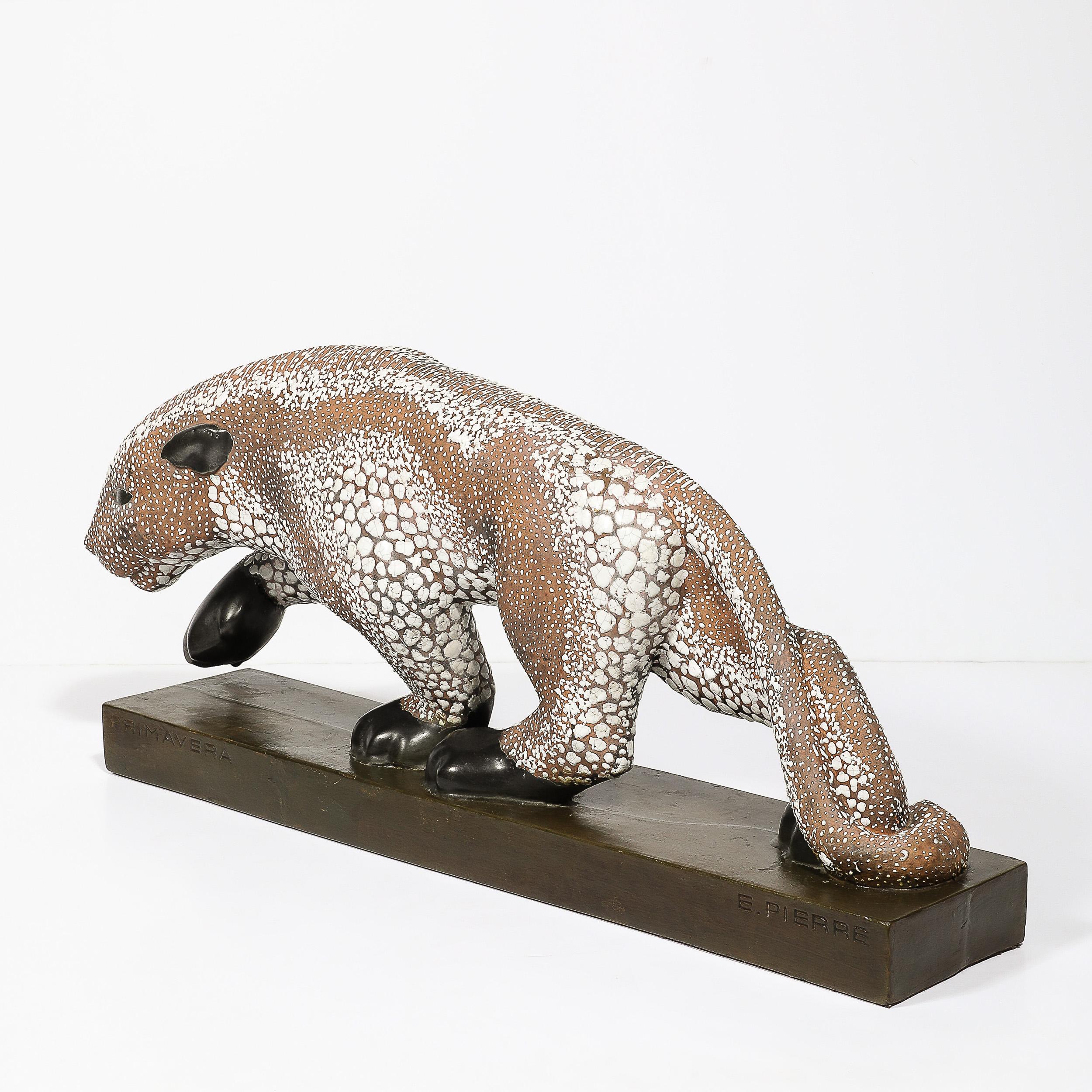 Sculpture de panthère en céramique émaillée Art déco signée E. Pierre pour Atelier Primavera en vente 11