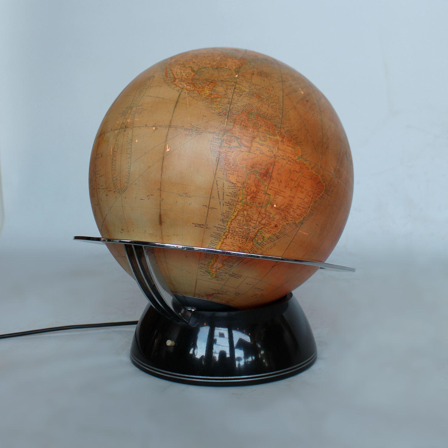 Art Deco Globe Table Lamp by Lucas Company, circa 1935 1