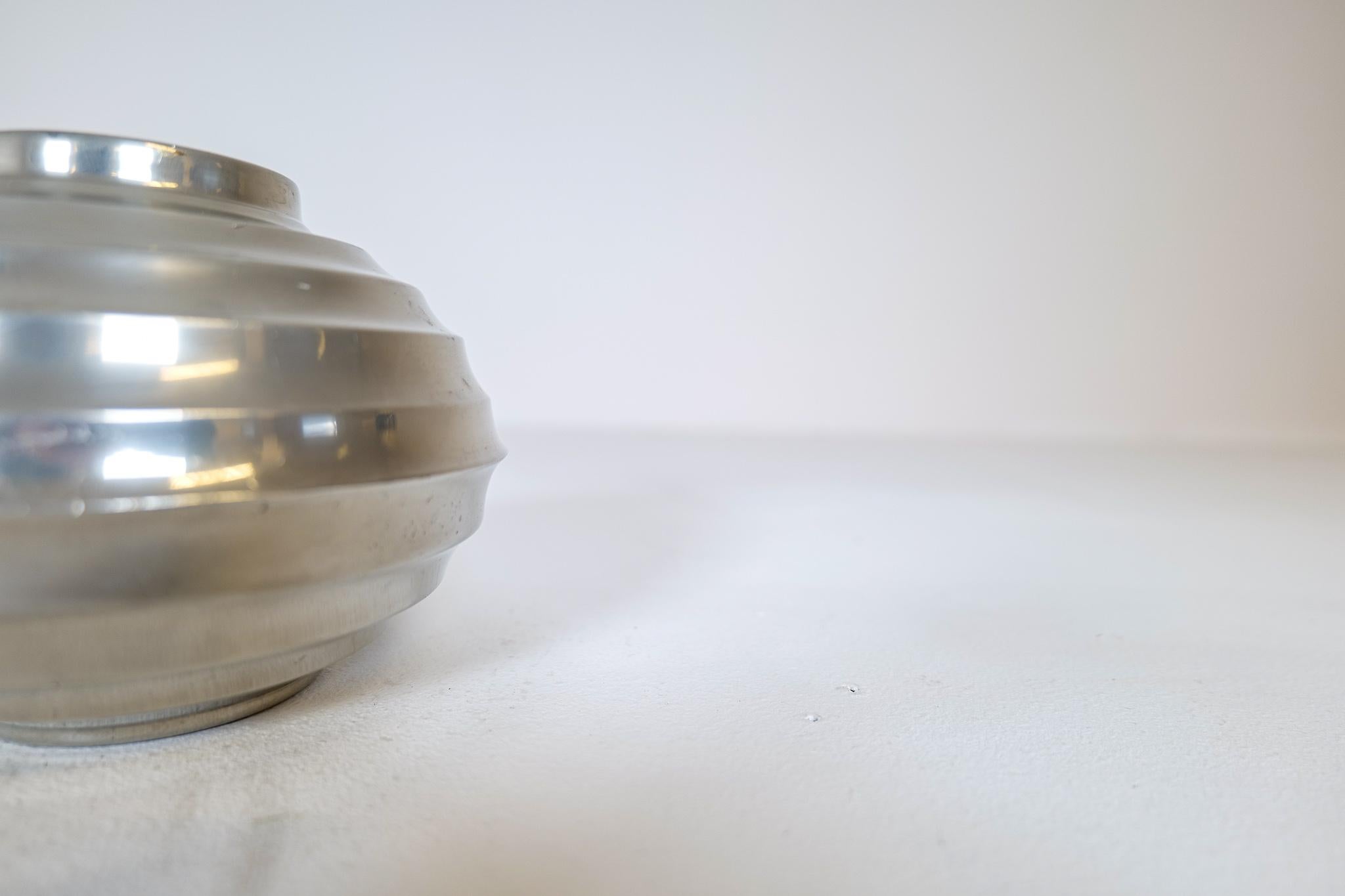 Mid-20th Century Art Deco Globe Vase in Pewter Made in Sweden 1930s