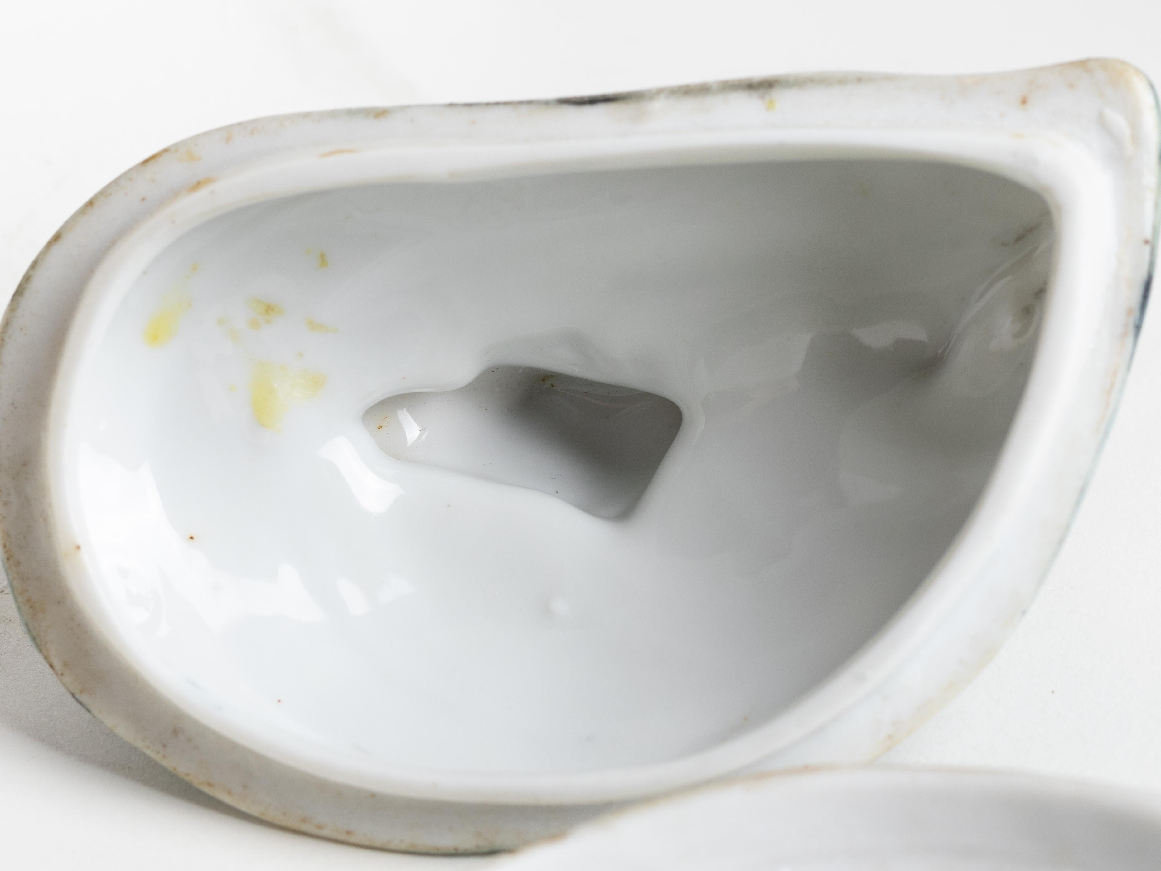 Goebel-Puderkasten im Art déco-Stil, Badende Dame auf Muschelschale, Pin Up im Angebot 4