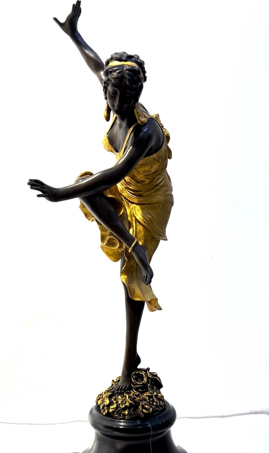 Art Déco in bronzo dipinto d'oro  Ballerina  da Claire Jeanne Roberte Colinet In condizioni ottime in vendita a BILBAO, ES