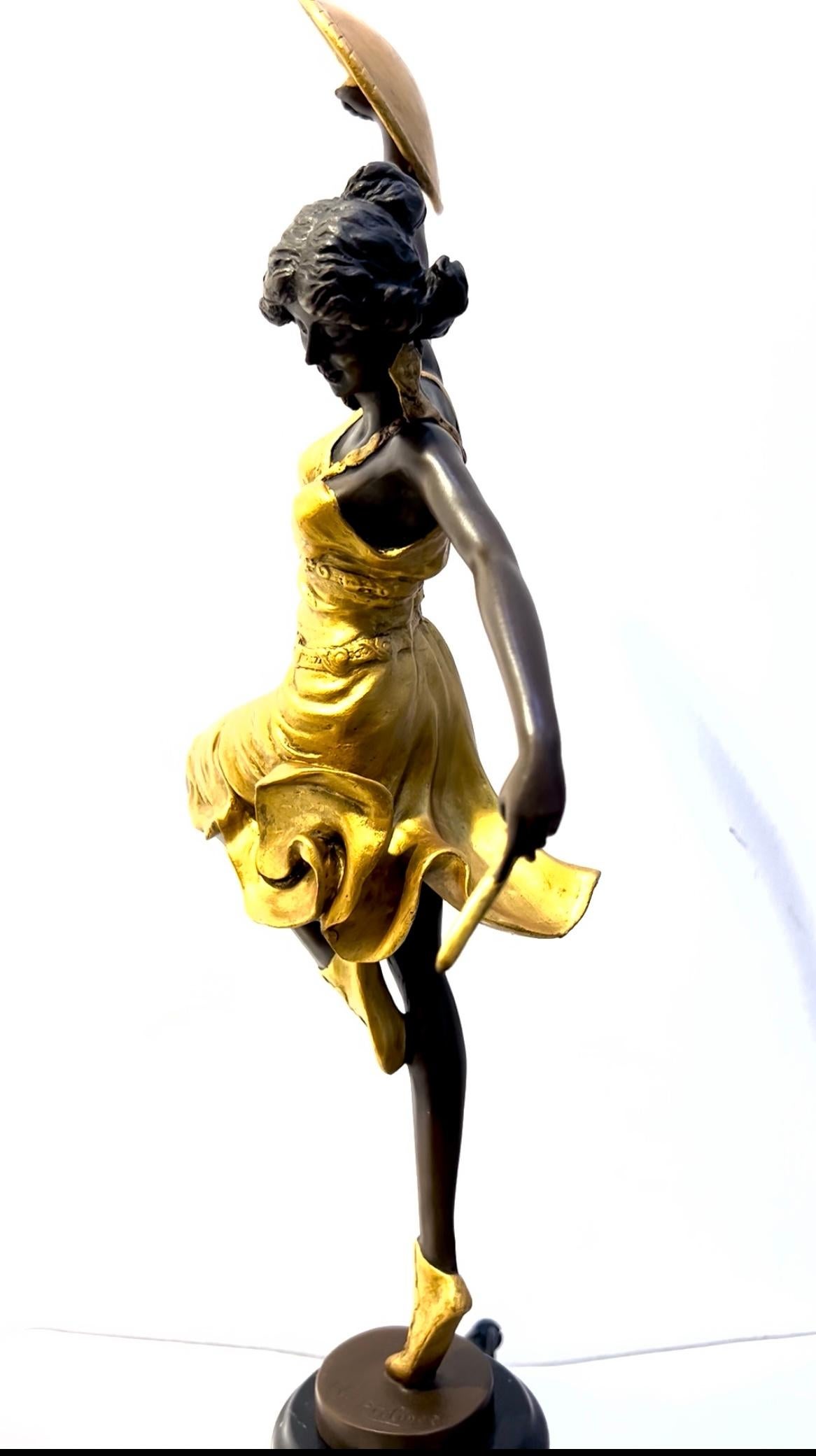 Art Deco Gold bemalte Bronze Römische Tänzerin  Claire Jeanne Roberte Colinet, Claire Jeanne (Gegossen) im Angebot