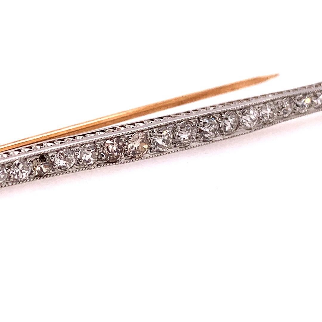 Art Deco Gold Pin 1.50 Carat Natural Old European Diamond Brooche circa 1920 For Sale 2