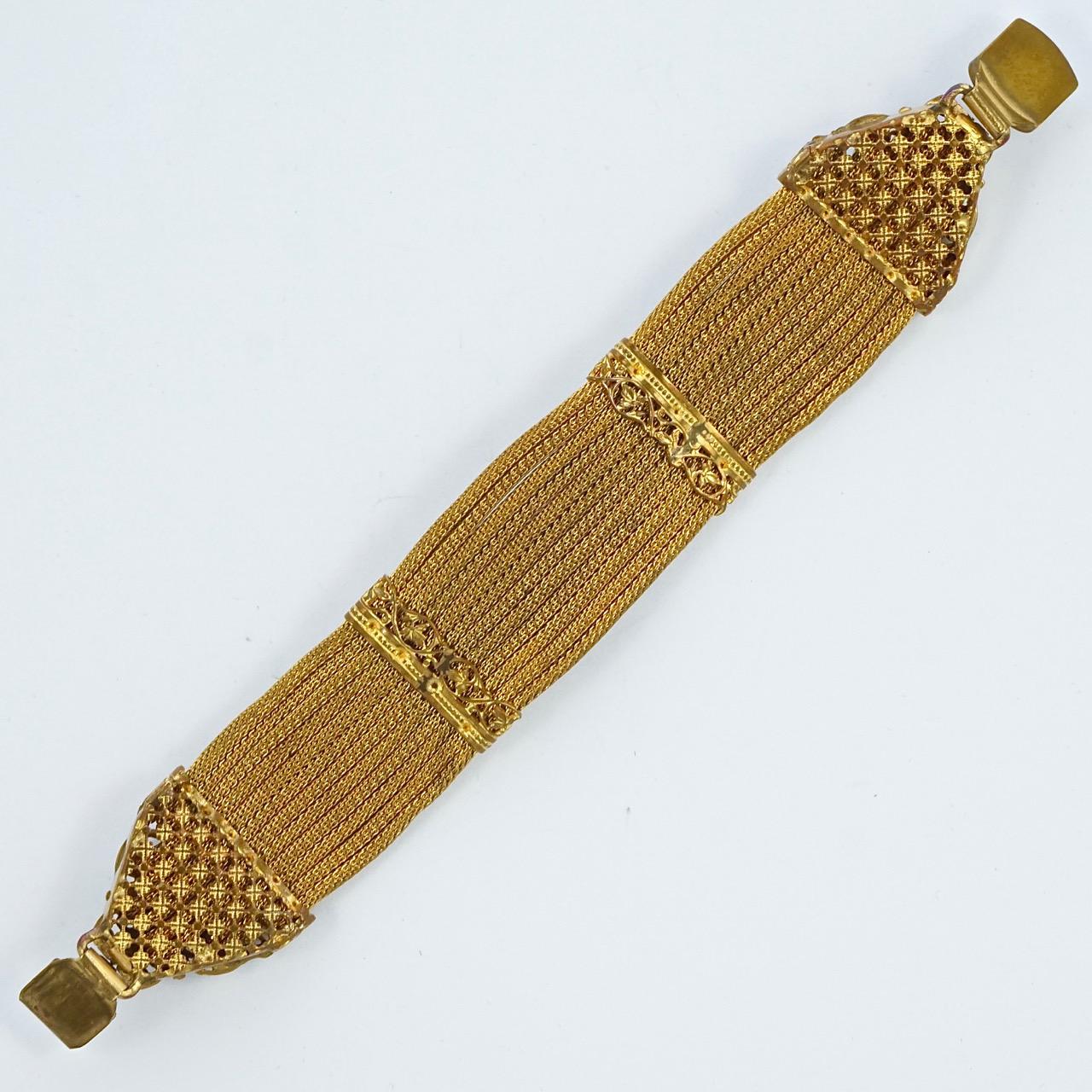 Art Deco Gold Plated Mesh Bracelet with Green Jewels circa 1920s For Sale 1