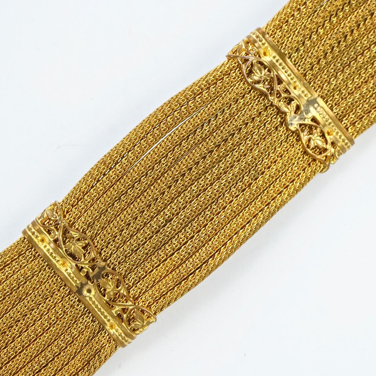 Art Deco Gold Plated Mesh Bracelet with Green Jewels circa 1920s For Sale 2