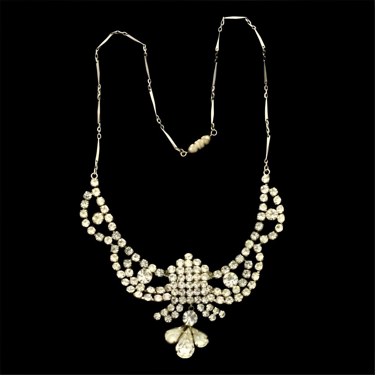 Art Deco Gold Plated Rhinestone Necklace For Sale 5