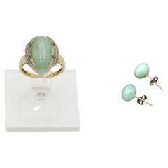 Art Deco gold ring with diamonds and jade + jade earrings, set of 3.
