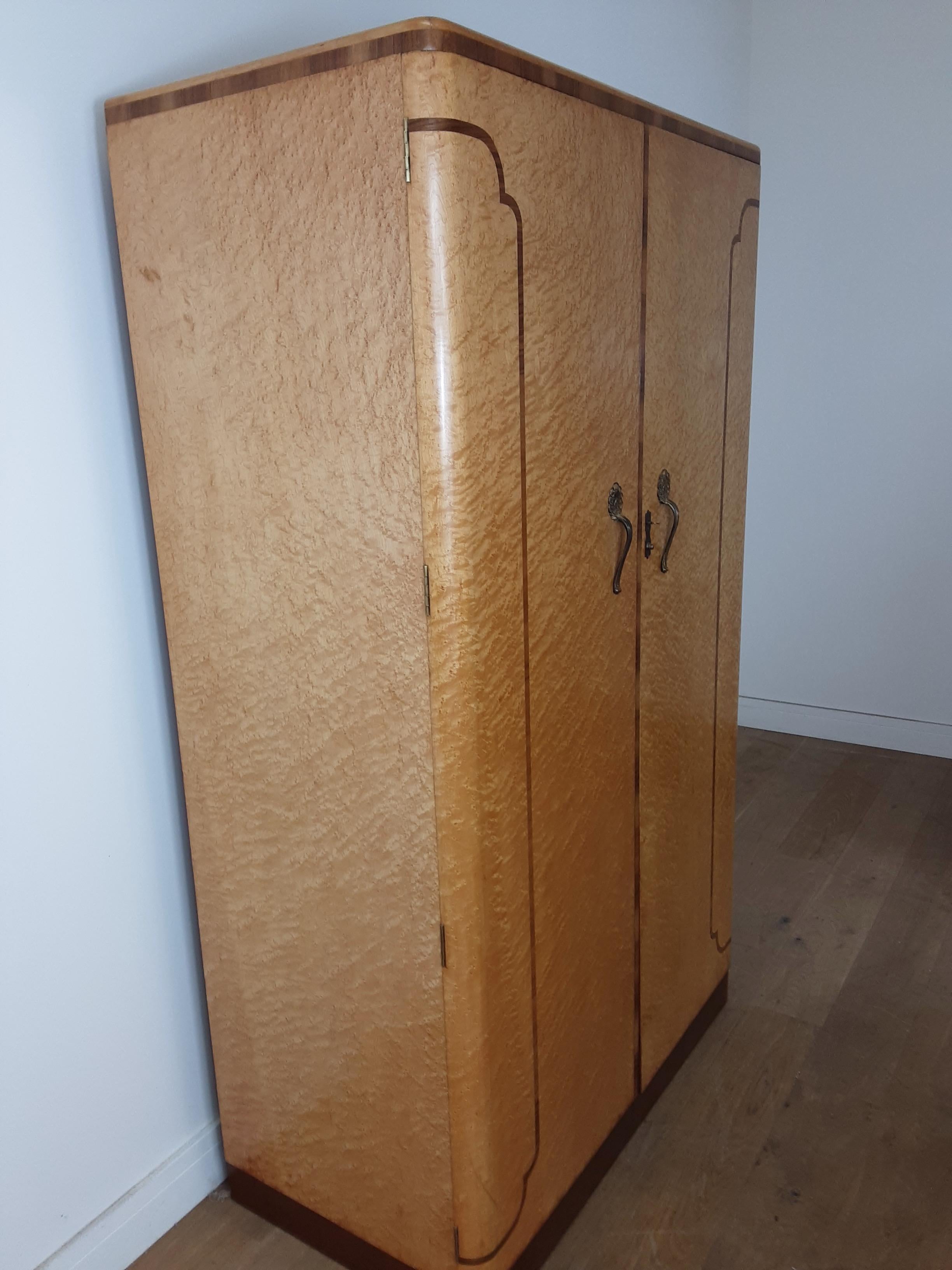 20th Century Art Deco Golden Bird's-Eye Maple British Wardrobe For Sale