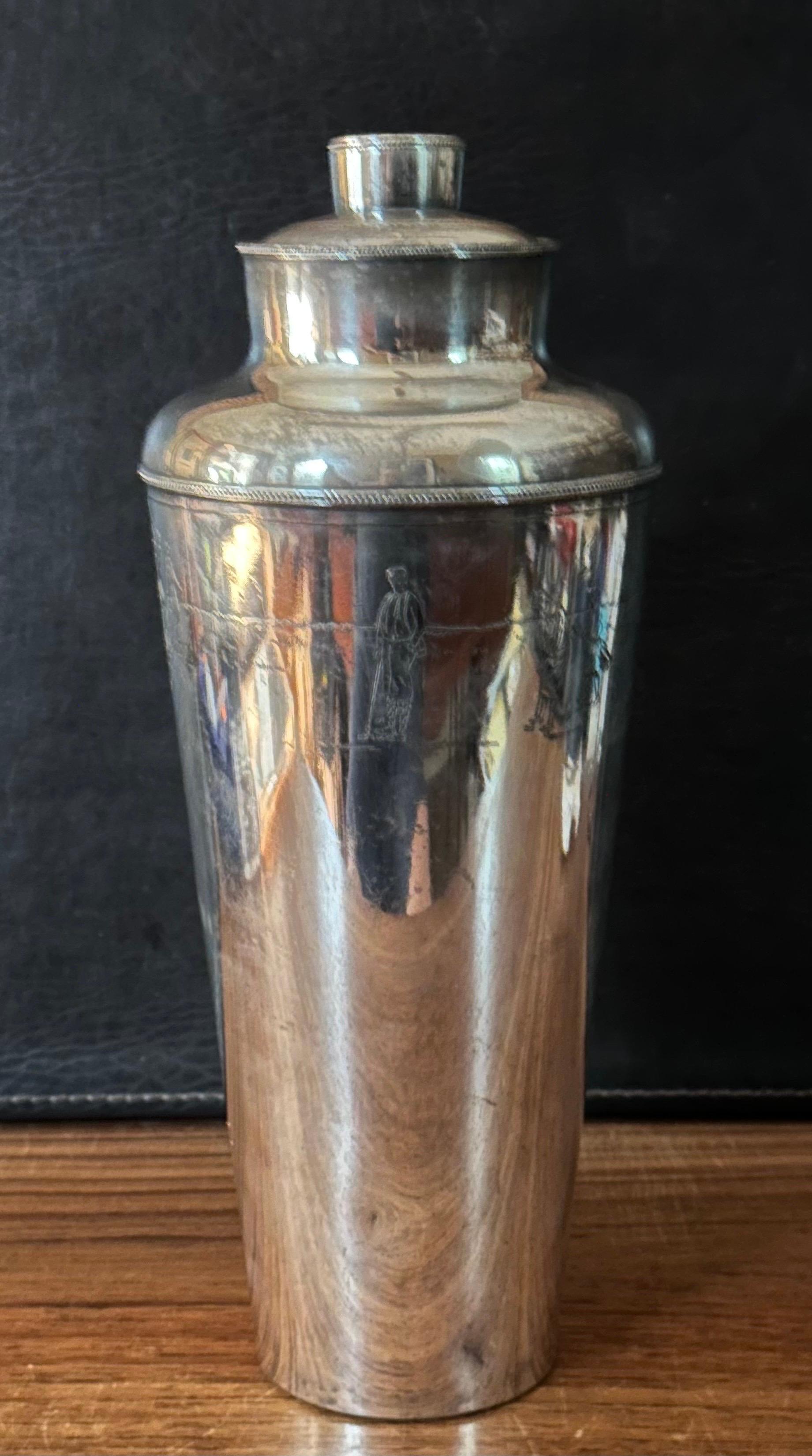 Art Deco Golf Motif Silver Plate Martini Shaker by Meriden Silver Plate Co. For Sale 7