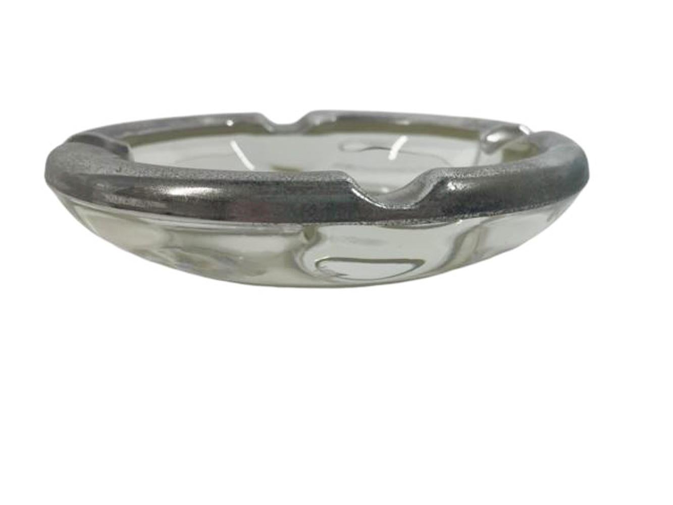 Cenicero Art Decó de plata de ley con incrustaciones de cristal con temática de golf Estadounidense en venta