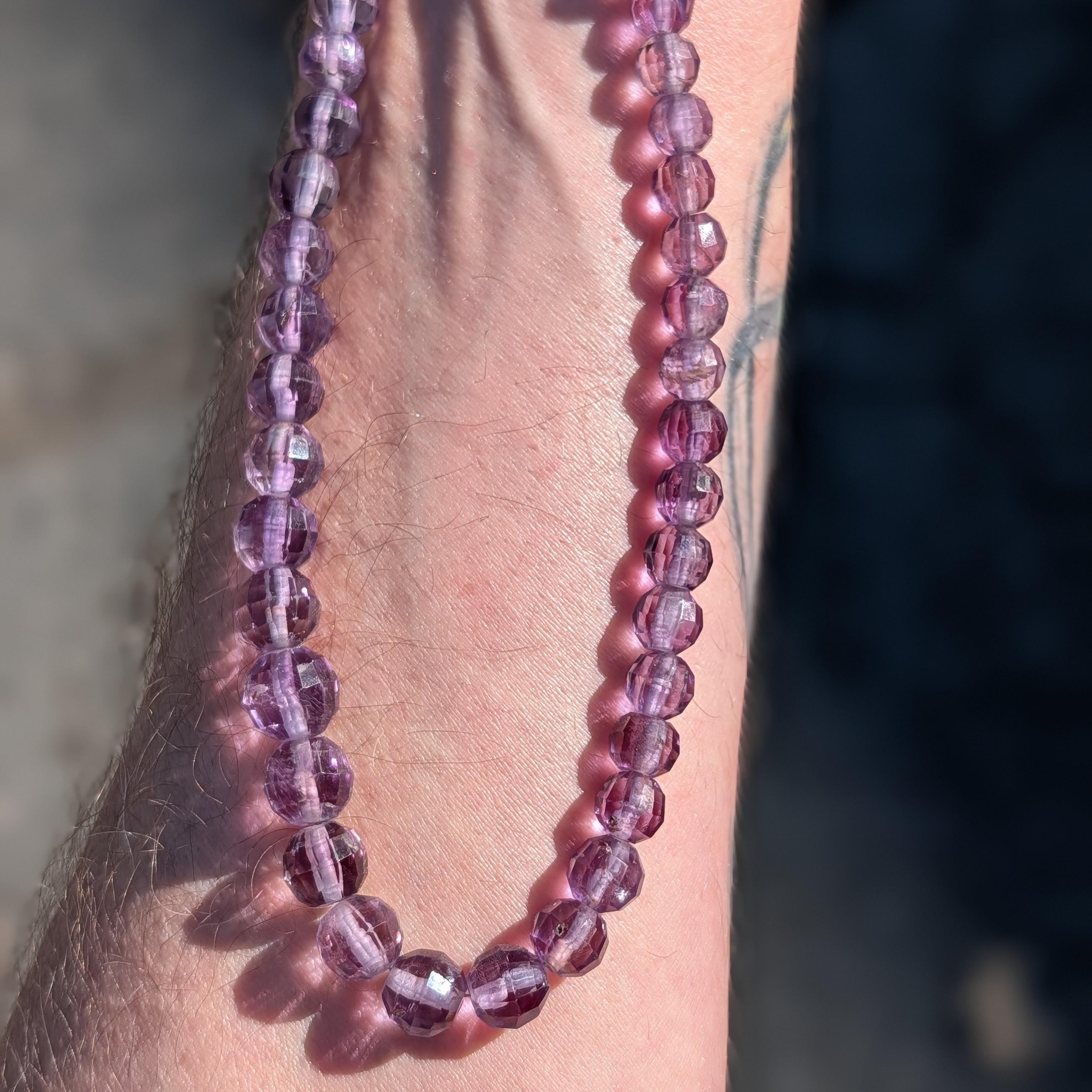 Collana di ametista sfaccettata in stile Art Déco, 1920 ca. in vendita 4