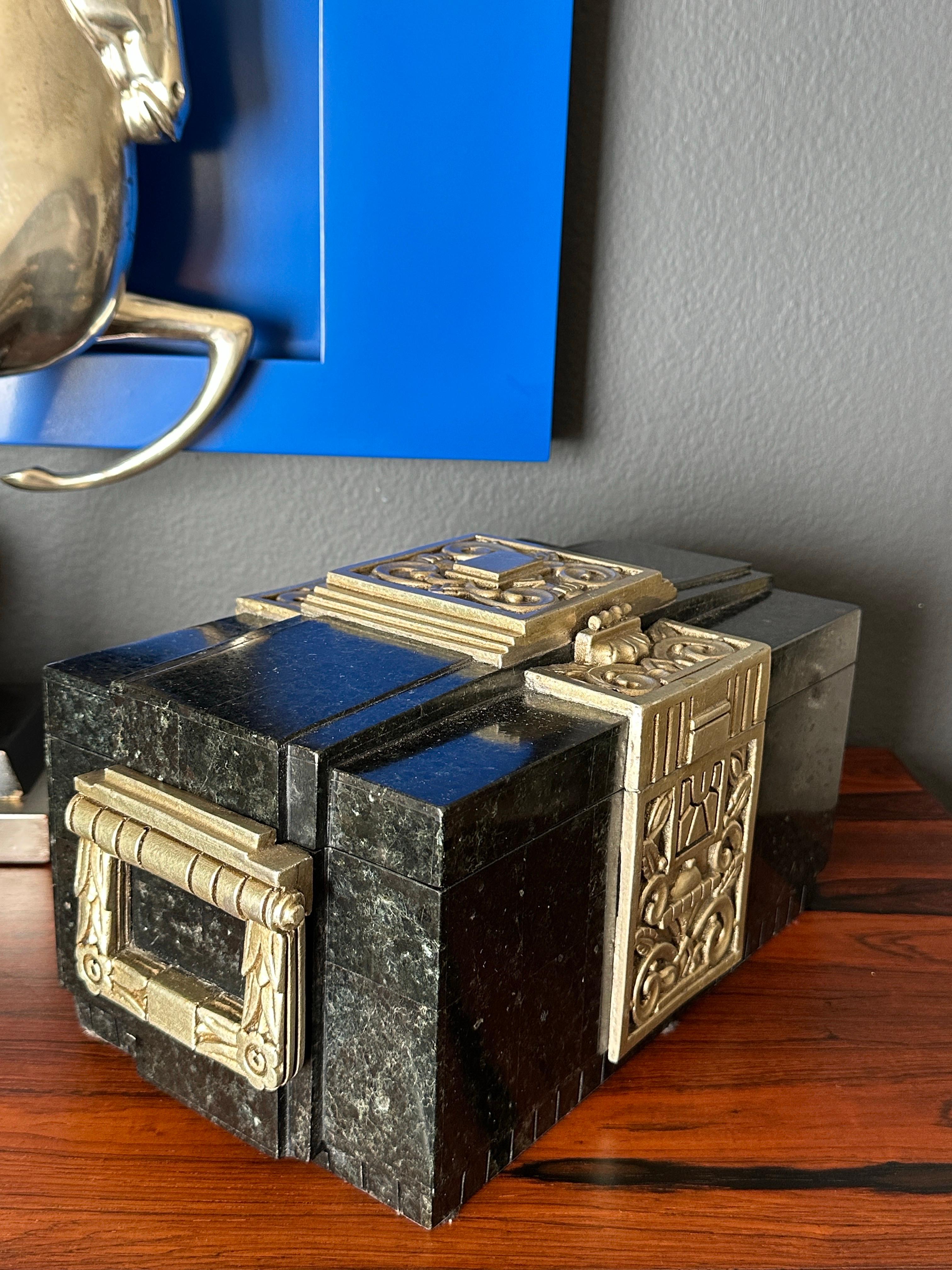 Joyero Art Decó de granito Piedra en venta