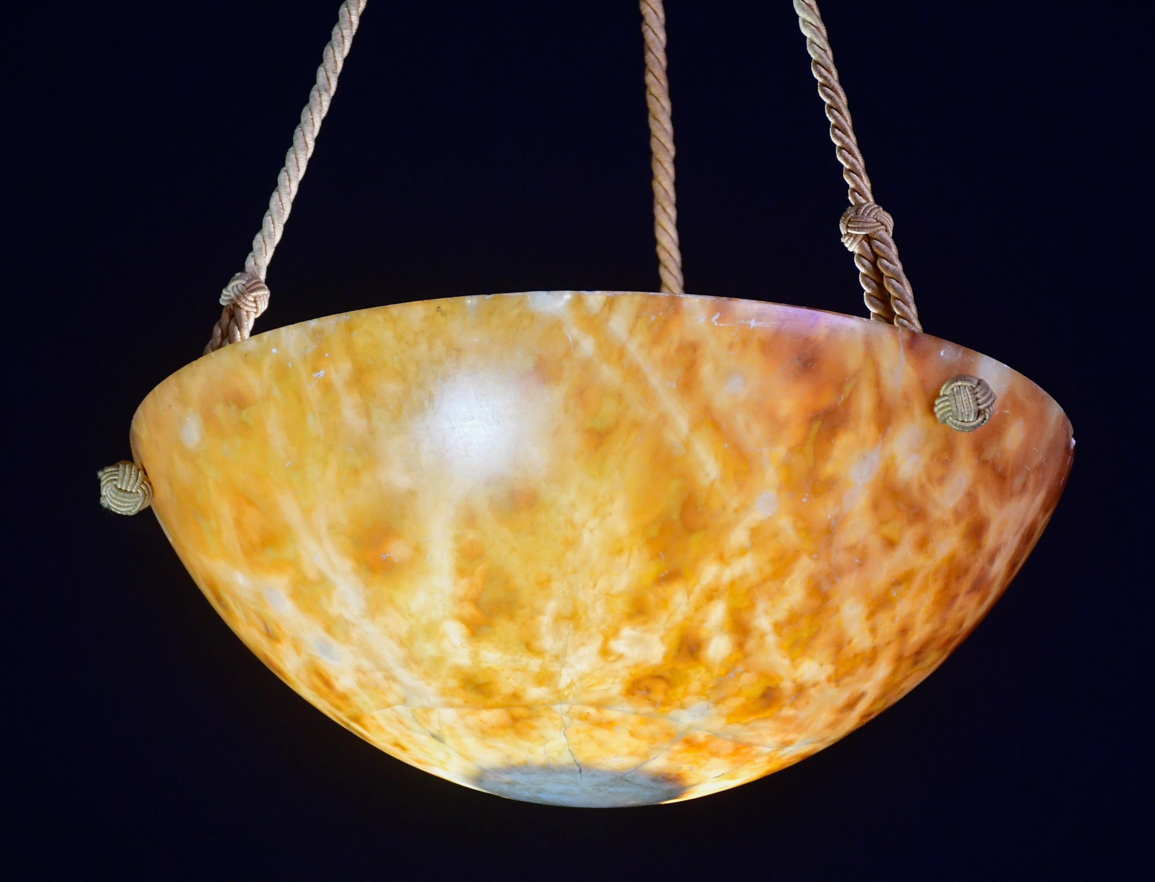 Art Decò Grand Design Lustre en albâtre brun, années 1940 en vente 3