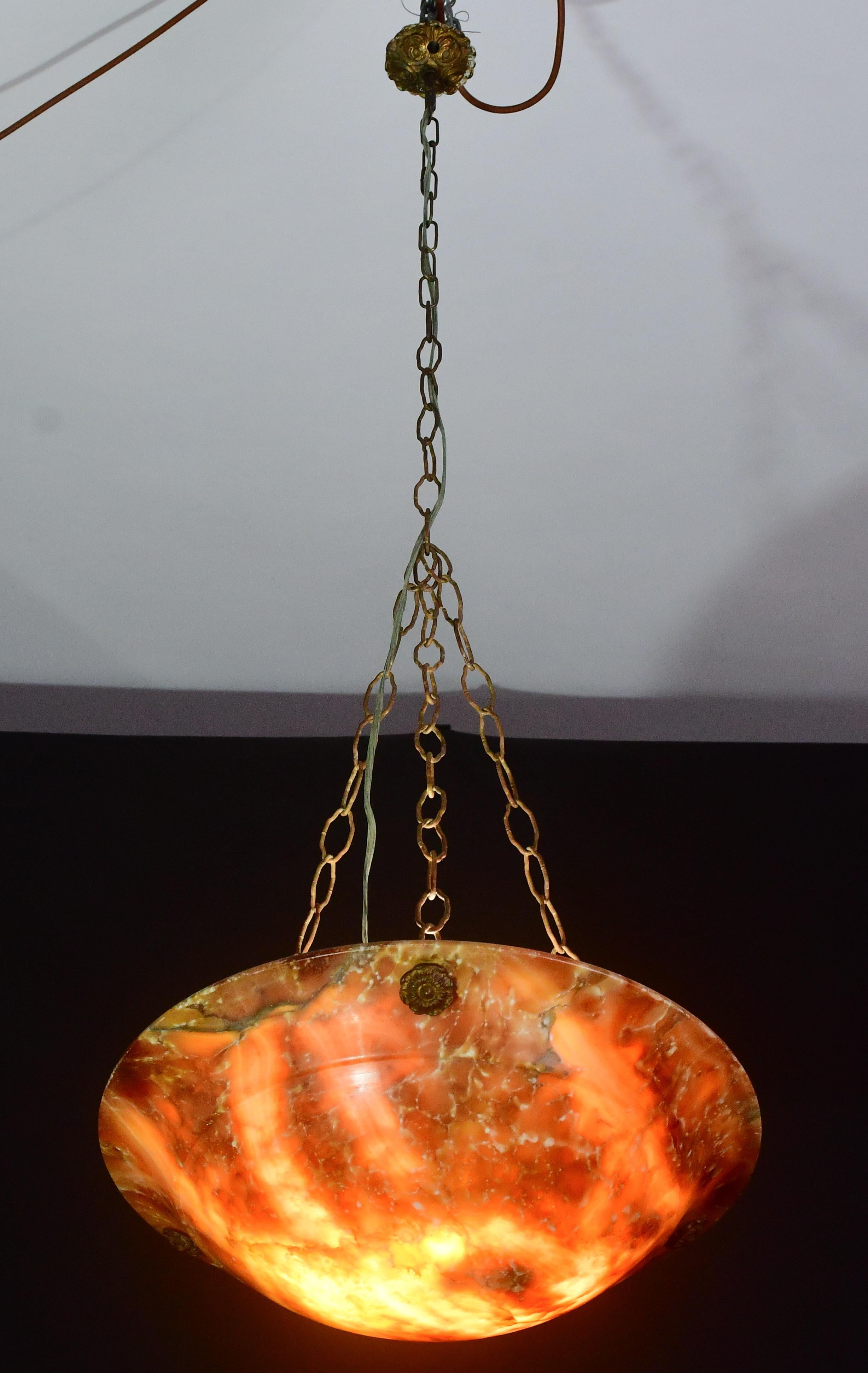 Art Decò Großer Design Orange Alabster Kronleuchter, 1940er Jahre (Art déco) im Angebot