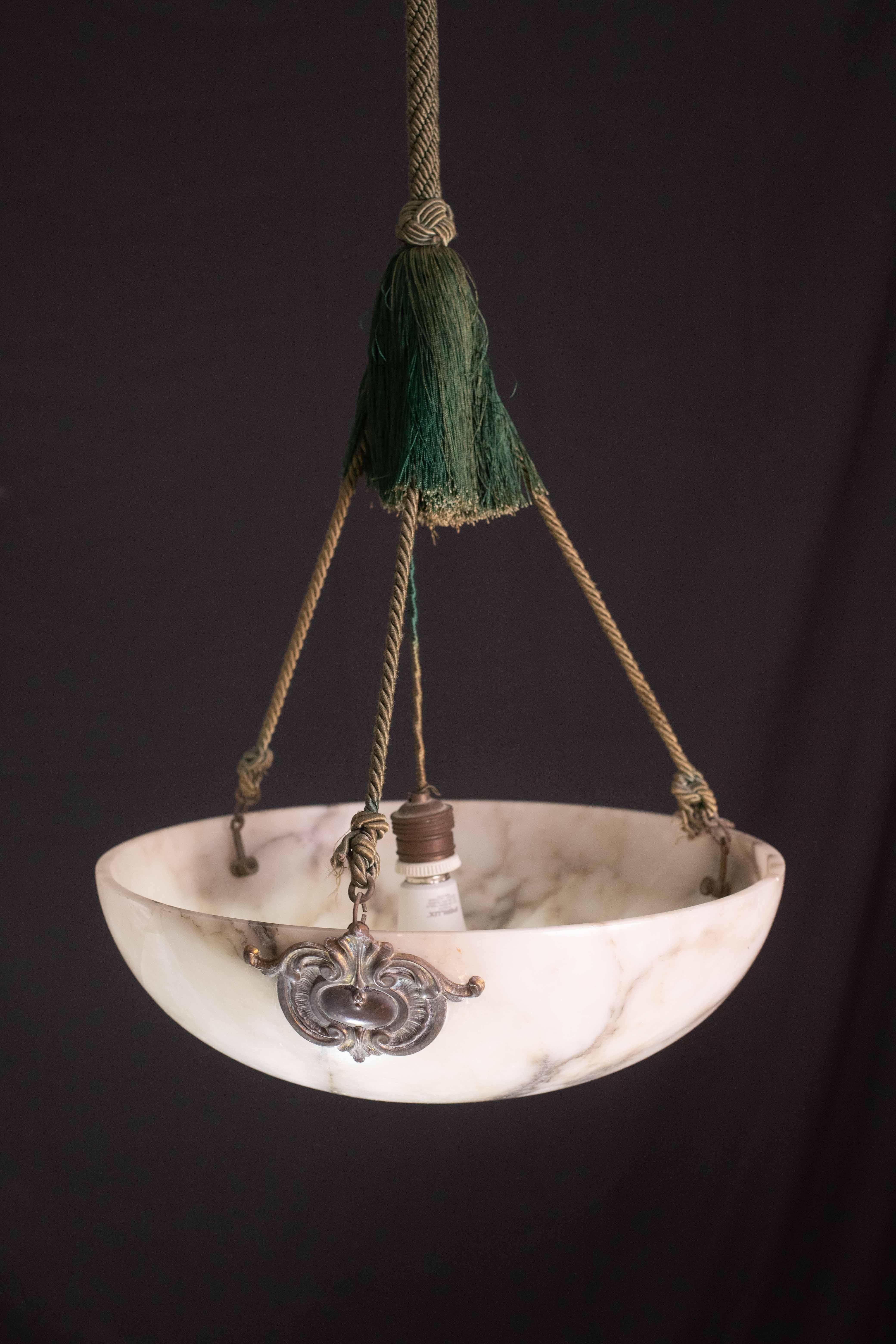 Lampadario Albaster bianco di grande design Art Deco, anni '40 in vendita 9