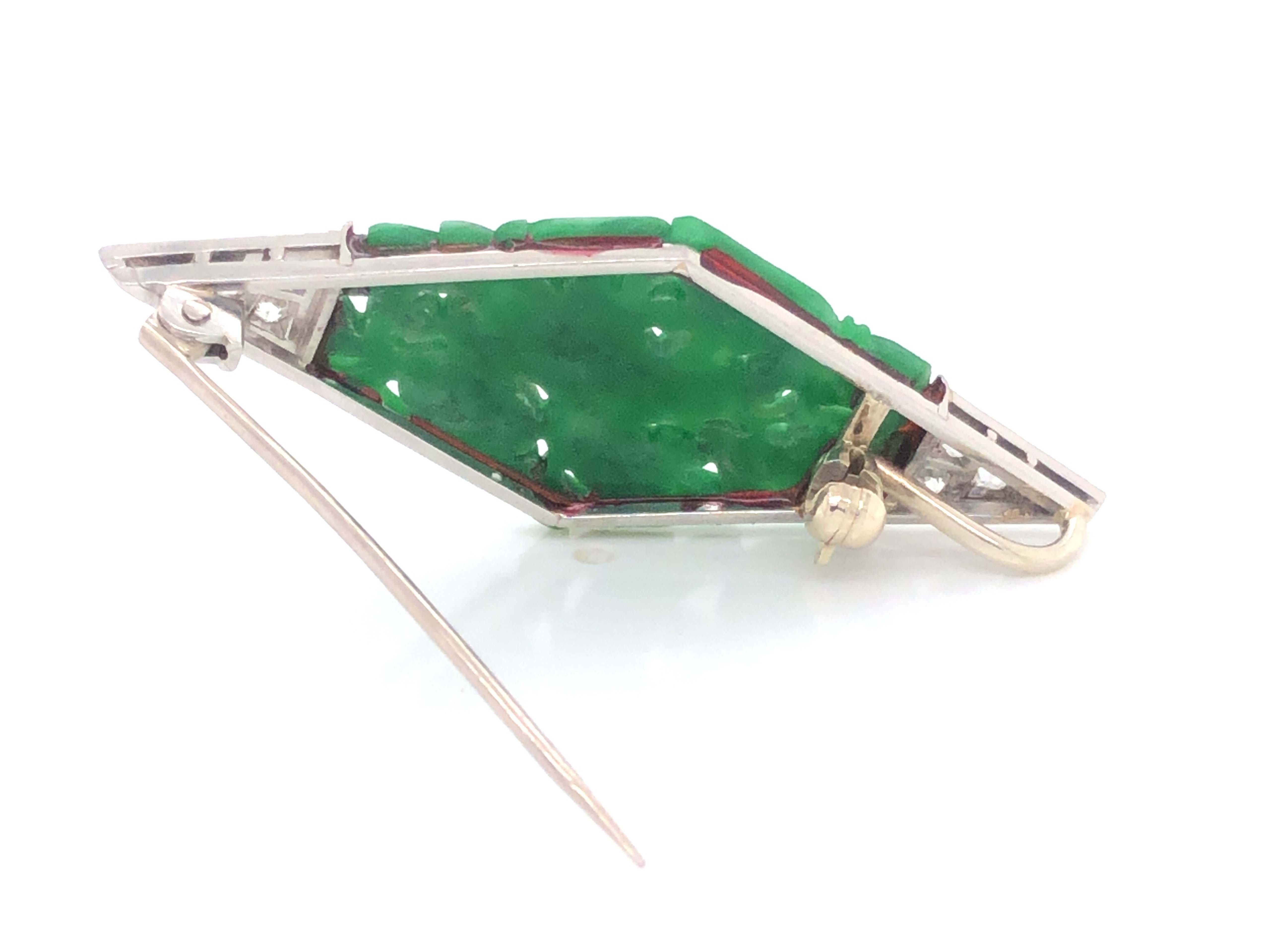 Women's or Men's Art Deco Green Carved Jadeite Jade and Diamond Pendant Brooch in Platinum