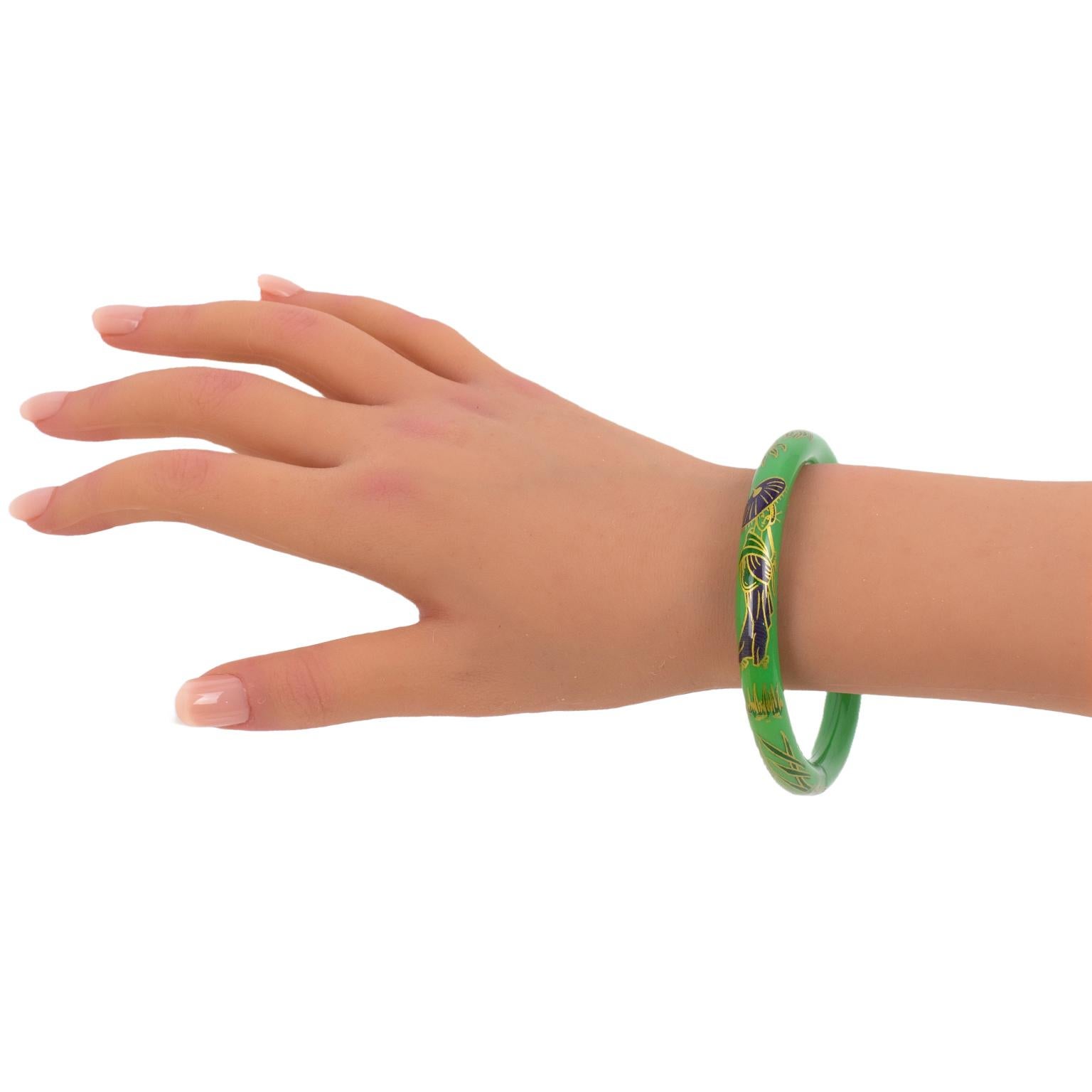 Bracciale Bangle in celluloide verde Art Deco con design di ispirazione asiatica in vendita 3
