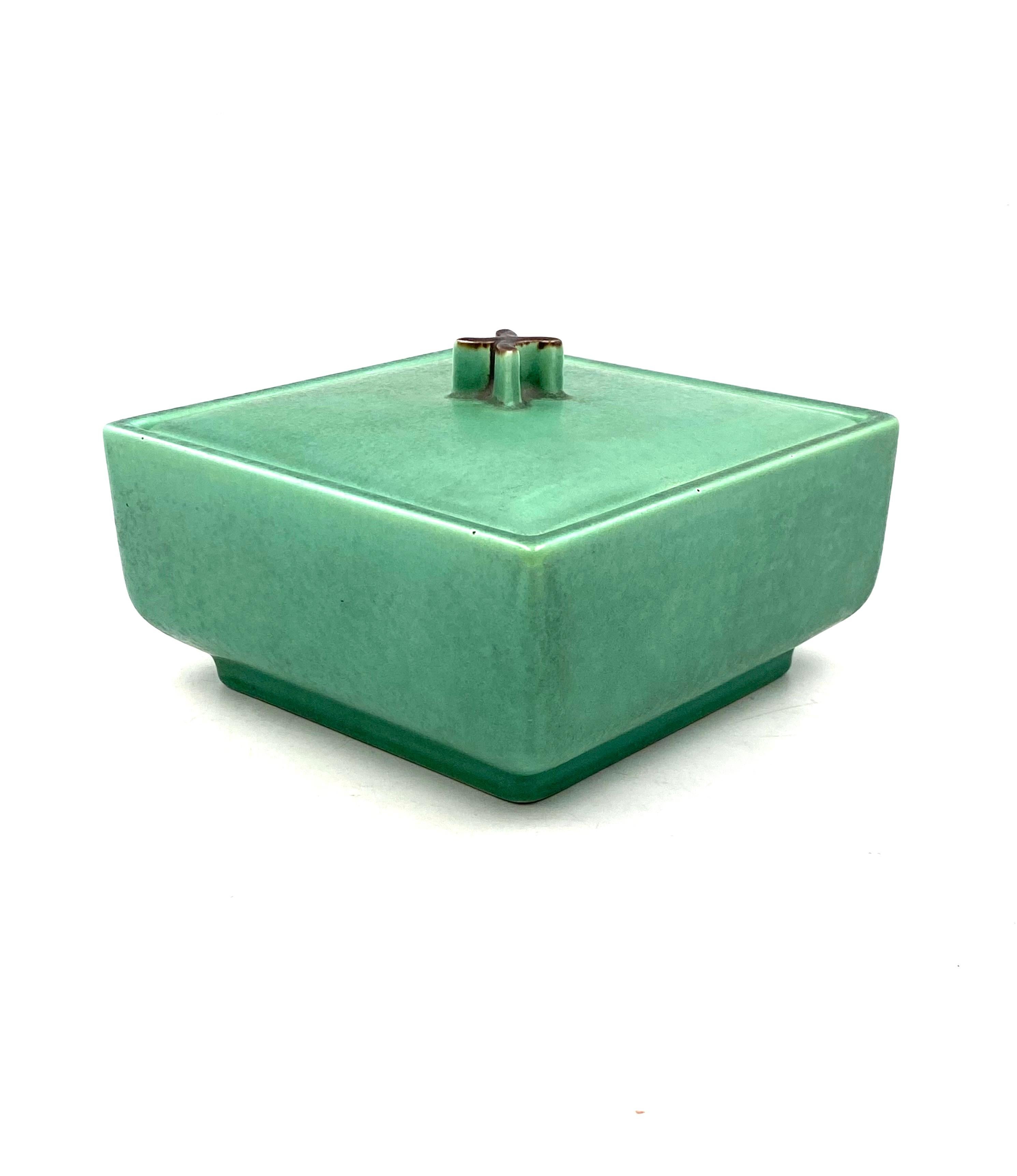 Mid-20th Century Art Deco Green Ceramic Box, France, 1940s