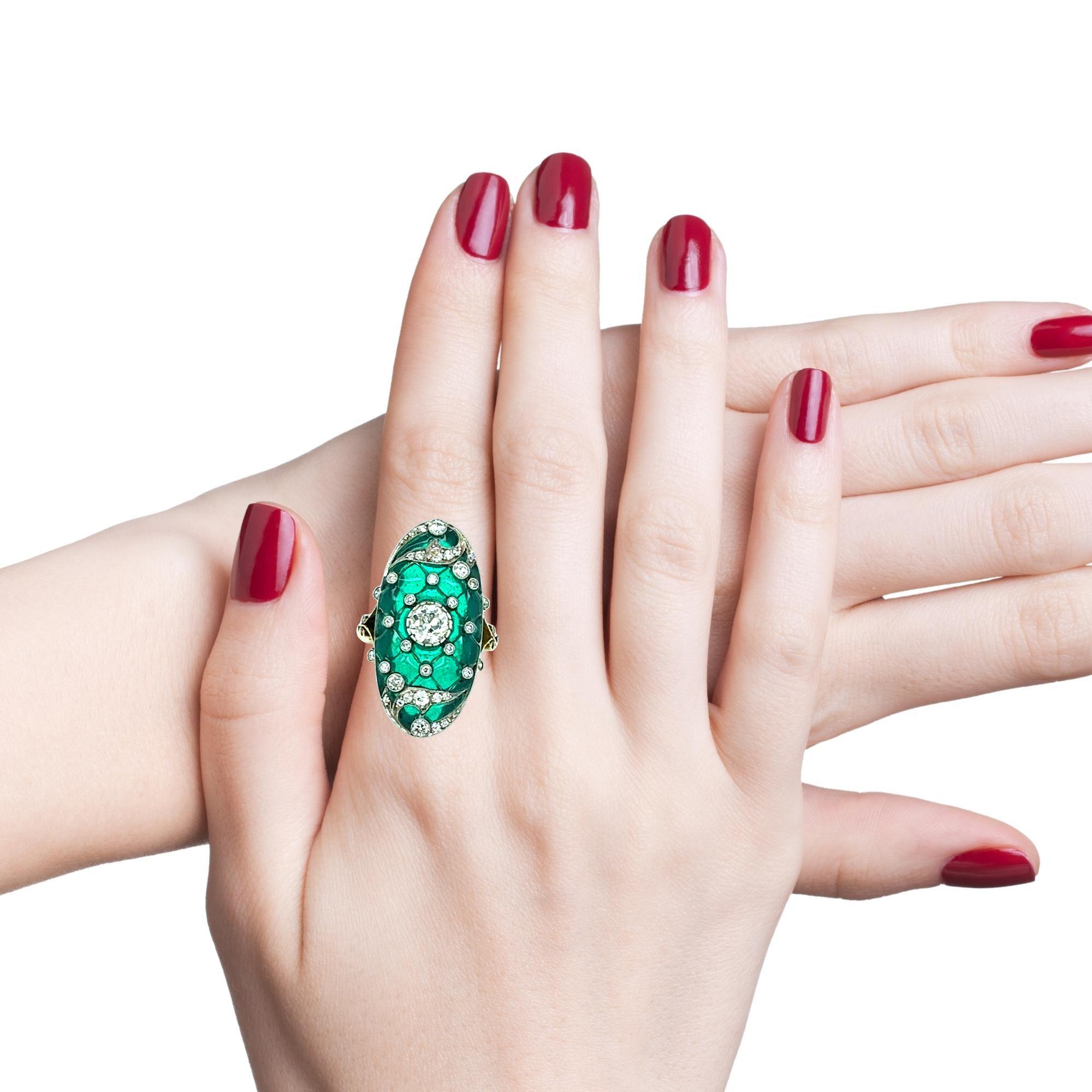 Anello Art Deco con smalto verde e diamanti In condizioni buone in vendita a New Orleans, LA