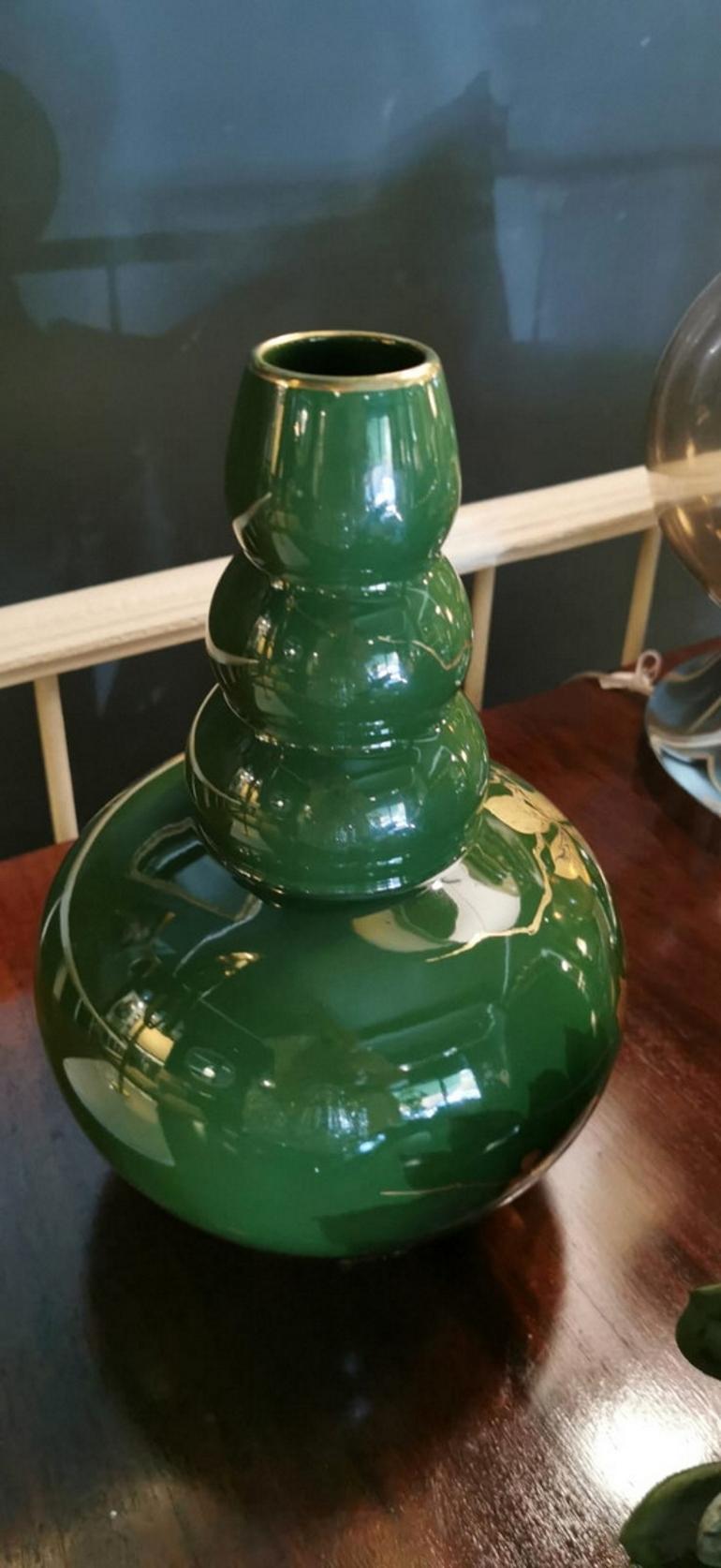 Art Decò Green Enameled Terracotta Vase with Pure Gold Decorations, France For Sale 9