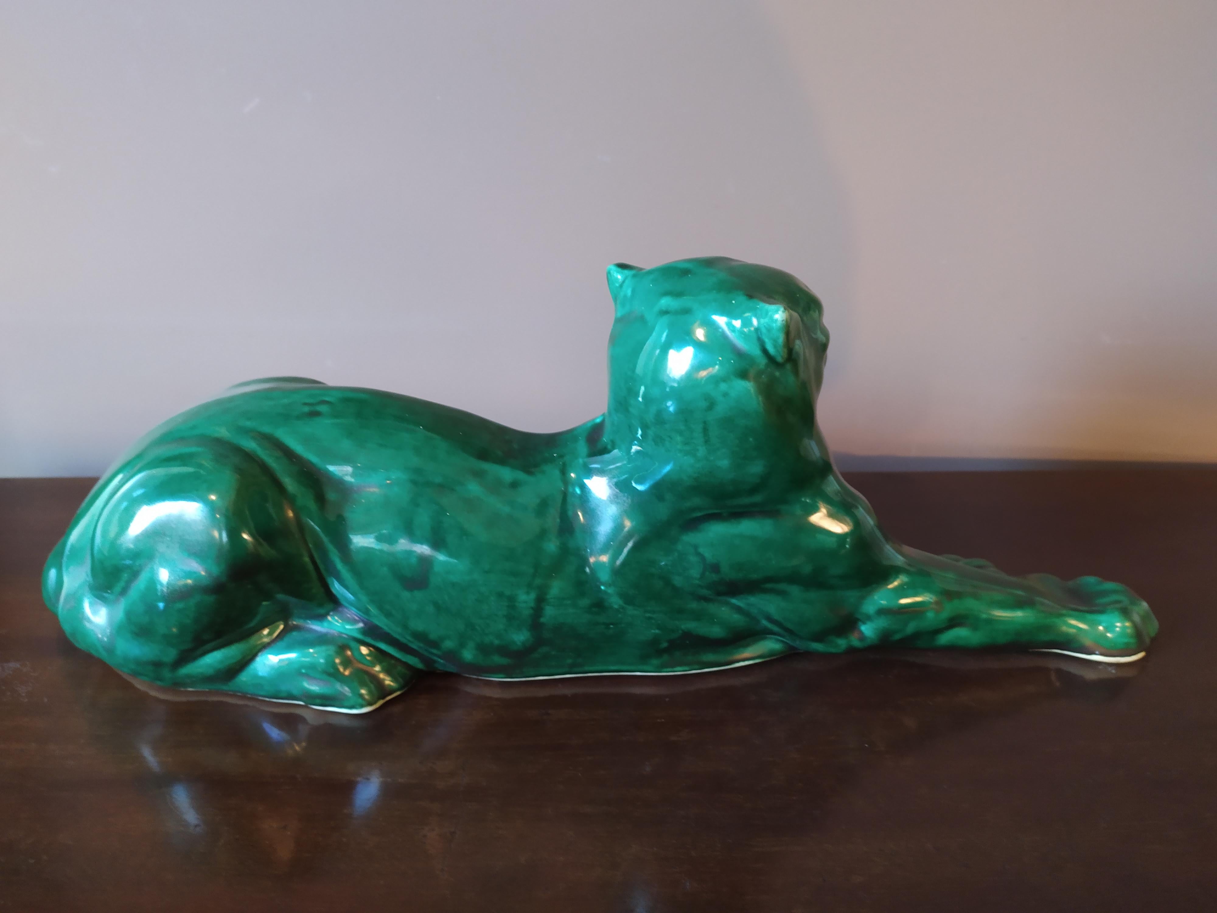 Astonishing Art Deco green French panther in ceramic.