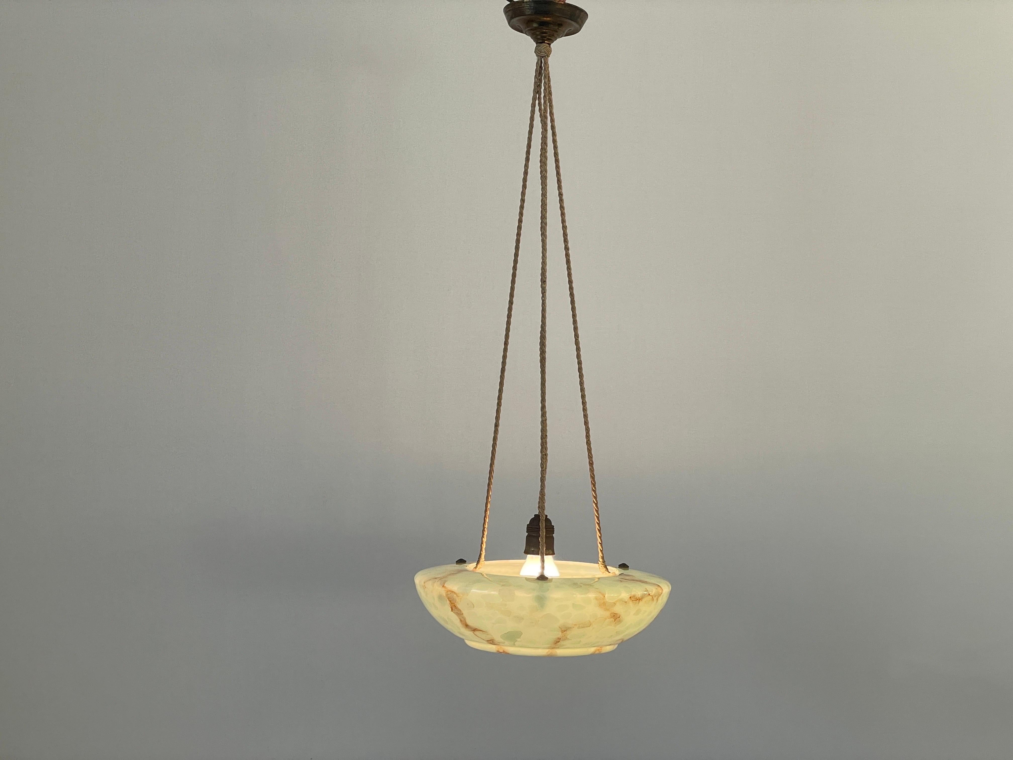 Art Deco Green Glass Ceiling Lamp, 1940s, Germany en vente 3