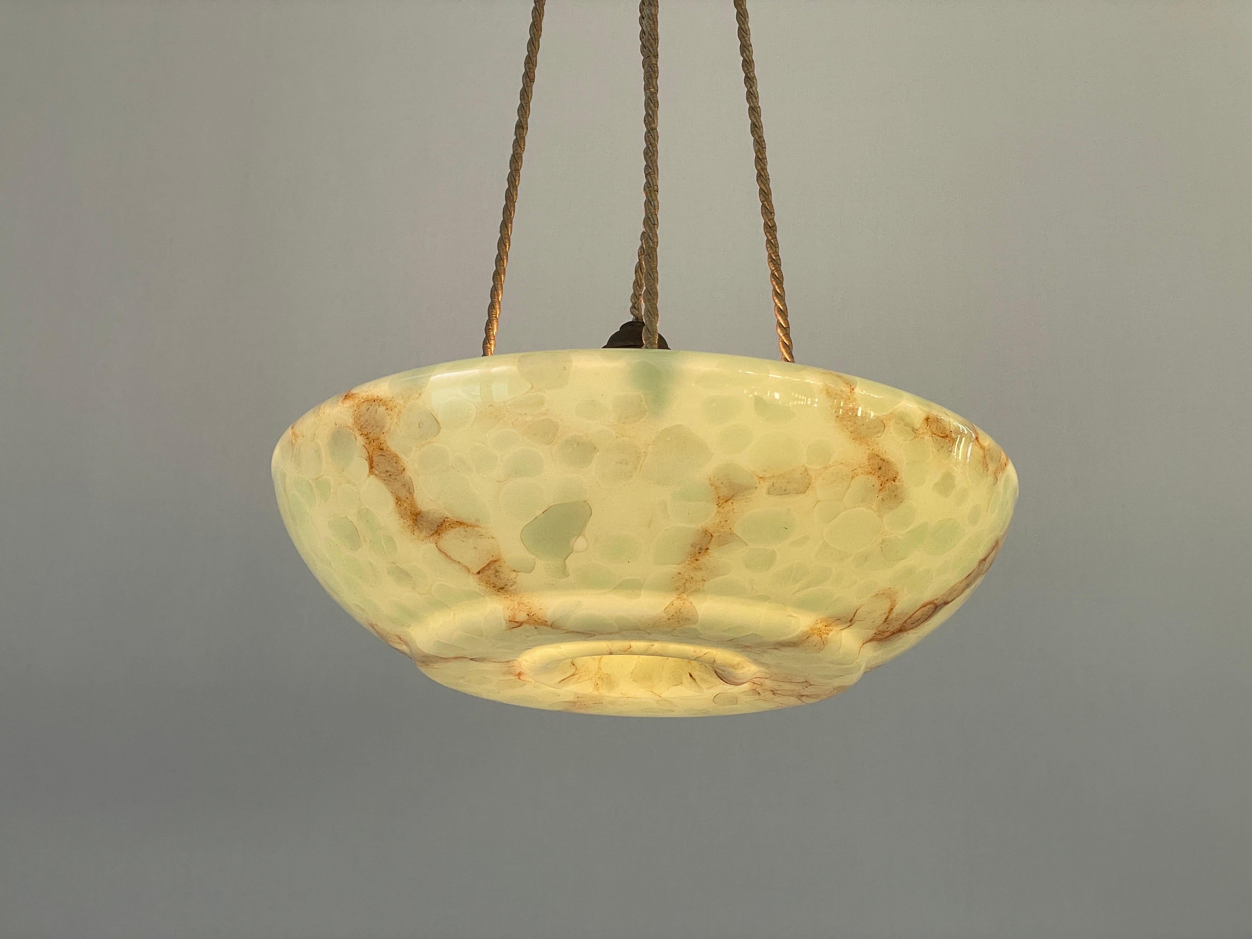Art Deco Green Glass Ceiling Lamp, 1940s, Germany en vente 6