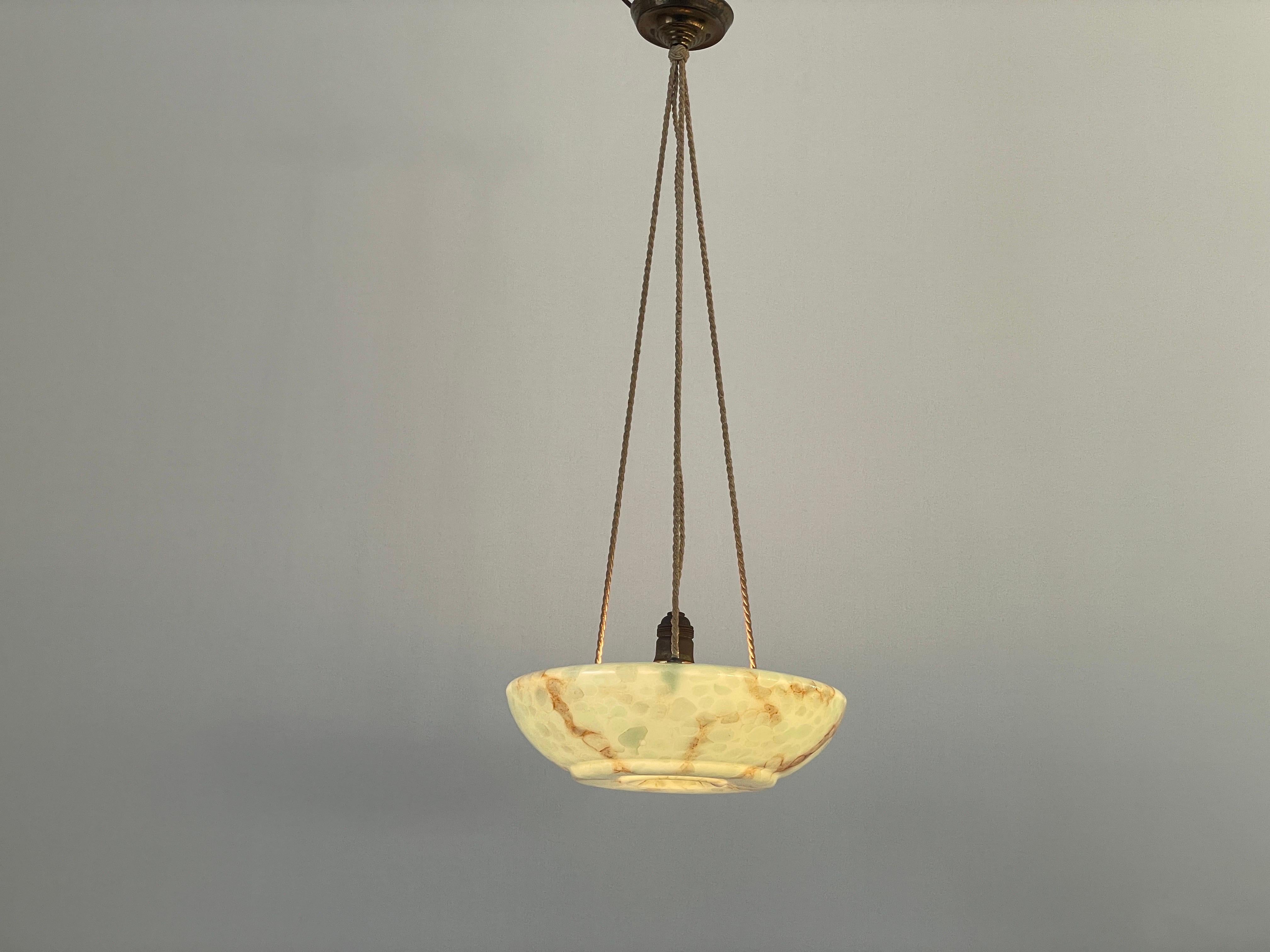 Art Deco Green Glass Ceiling Lamp, 1940s, Germany en vente 2