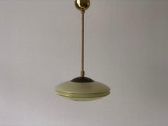 Plafonnier Art Deco en verre vert par VEB Leuchten, années 1940, Allemagne