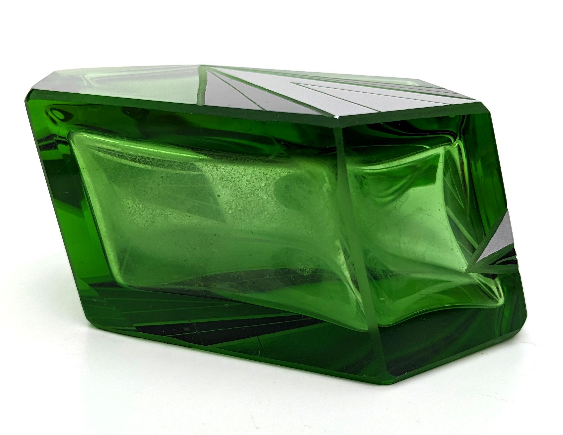 Art Deco Green Glass & Enamel Perfume Bottle, c1930 In Good Condition In Devon, England