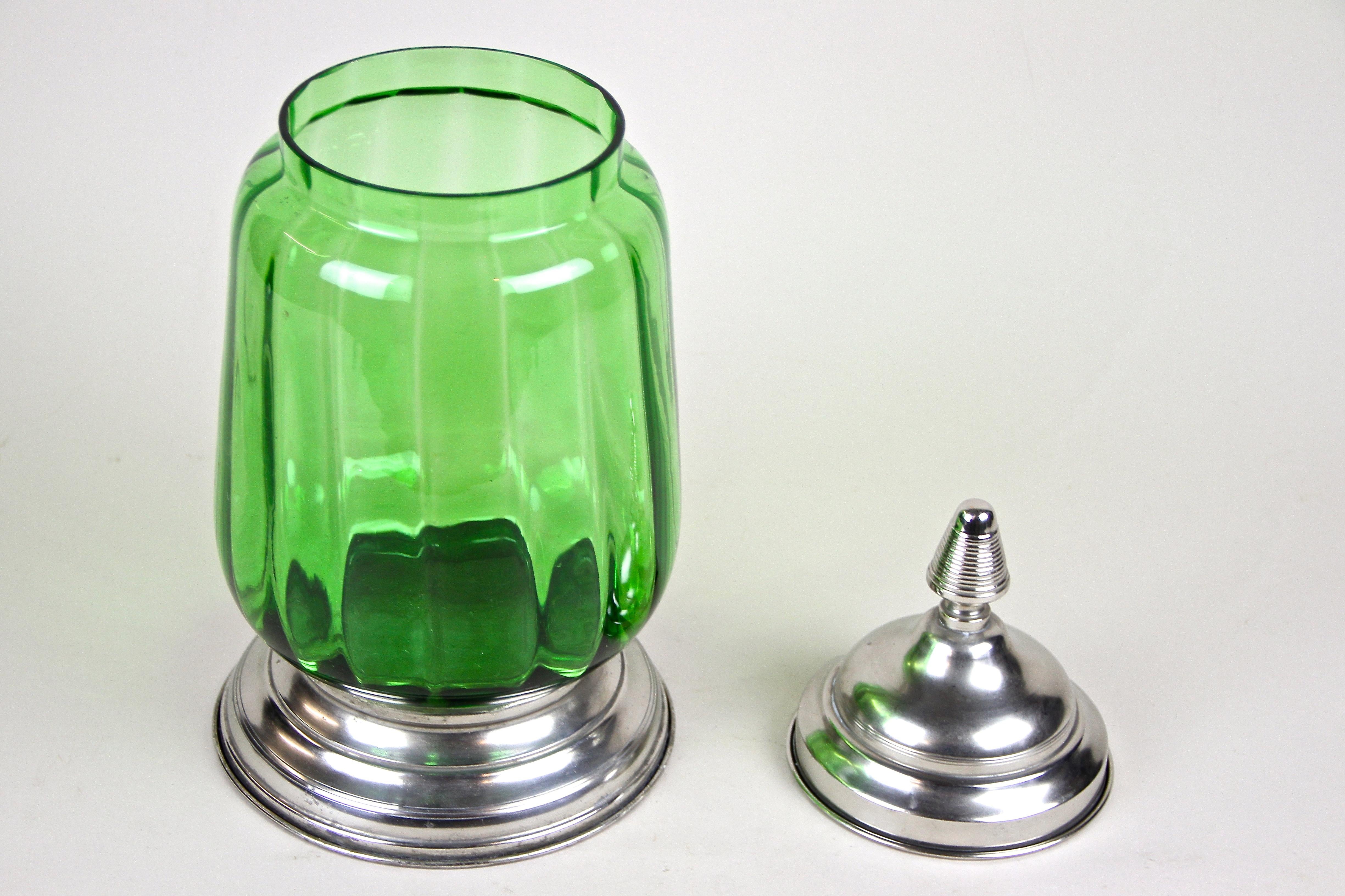 Art Deco Green Glass Jar/ Punch Bowl with Lid, Austria, circa 1920 1