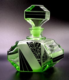 Art Deco Grünglas-Parfümflasche von Karl Palda, um 1930