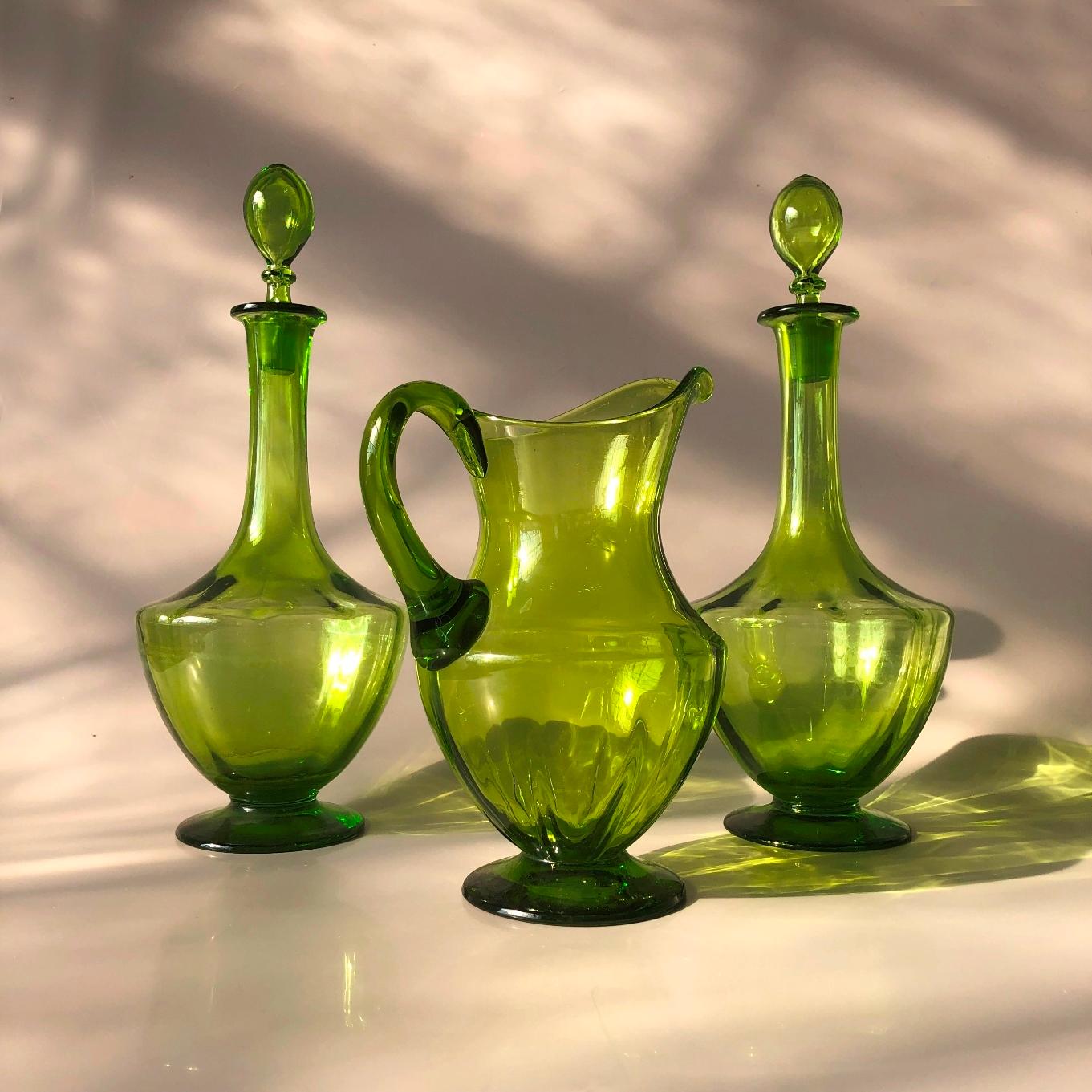 Art déco The Artful Green Glass Set, Autriche, années 1920 en vente