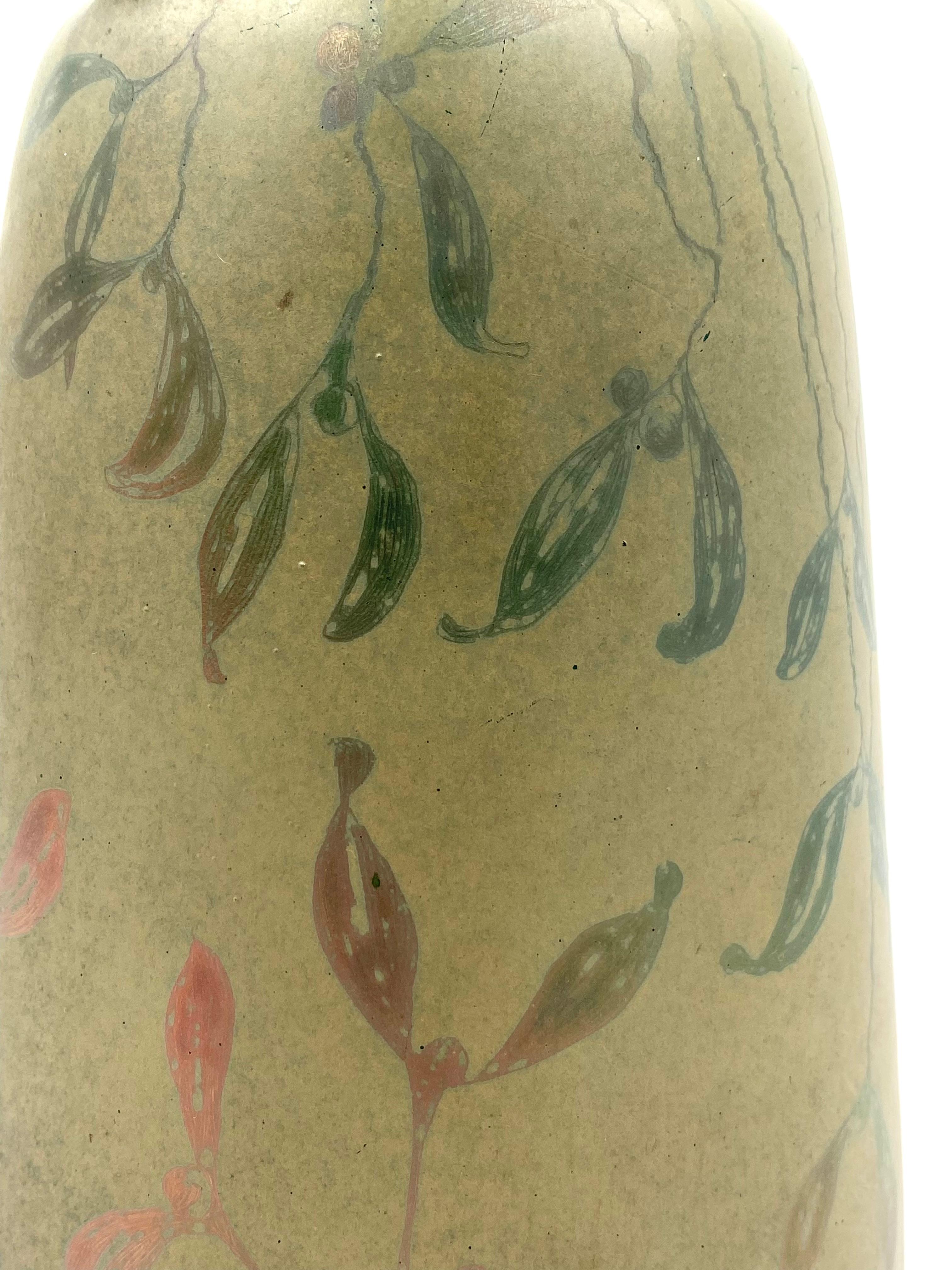 Vase Art Déco vert irisé, Montieres France années 1930 en vente 10