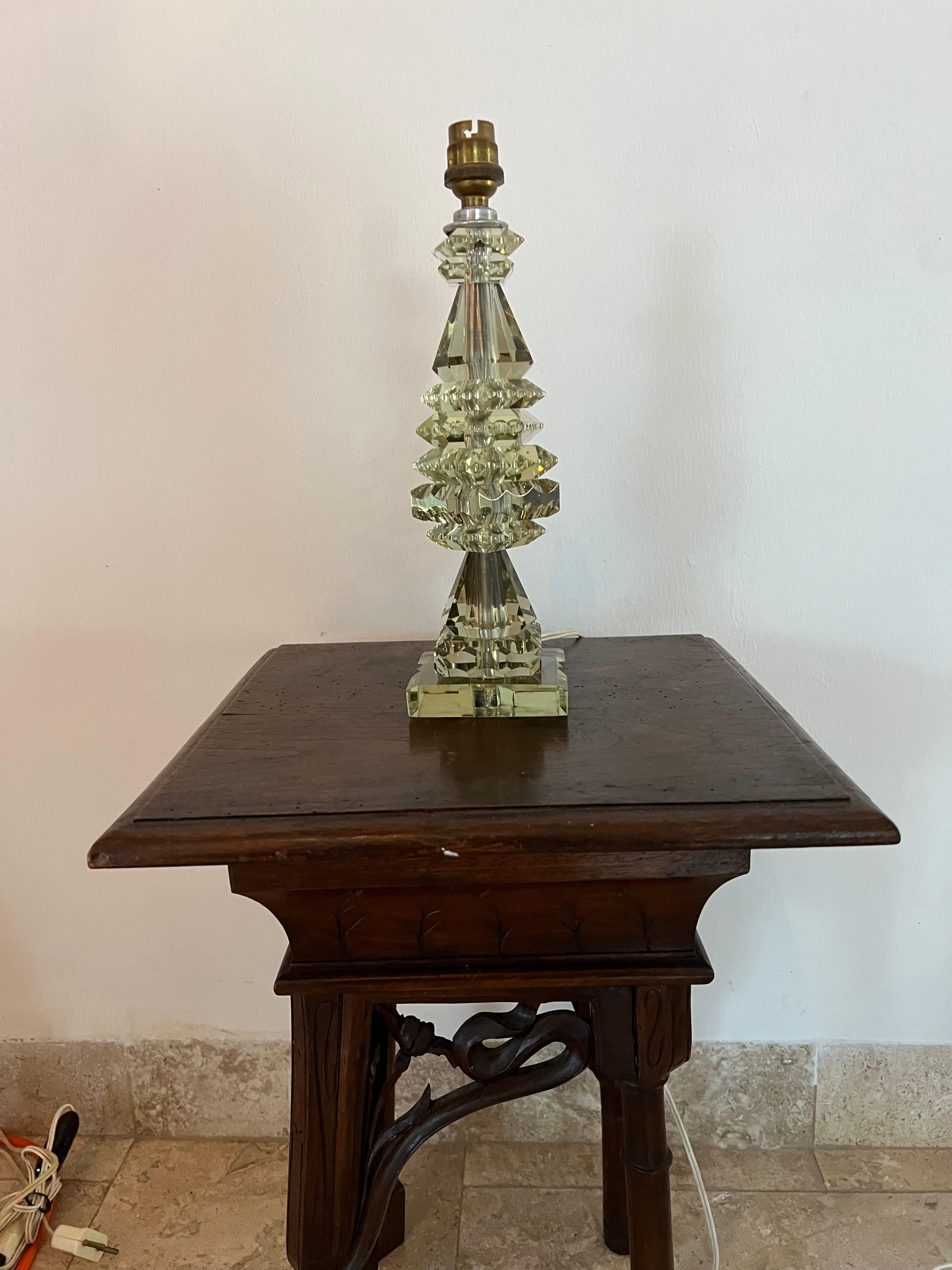 Art Deco Green Lamp ITSO Baccarat and Jacques Adnet, France circa 1940 In Good Condition For Sale In Merida, Yucatan
