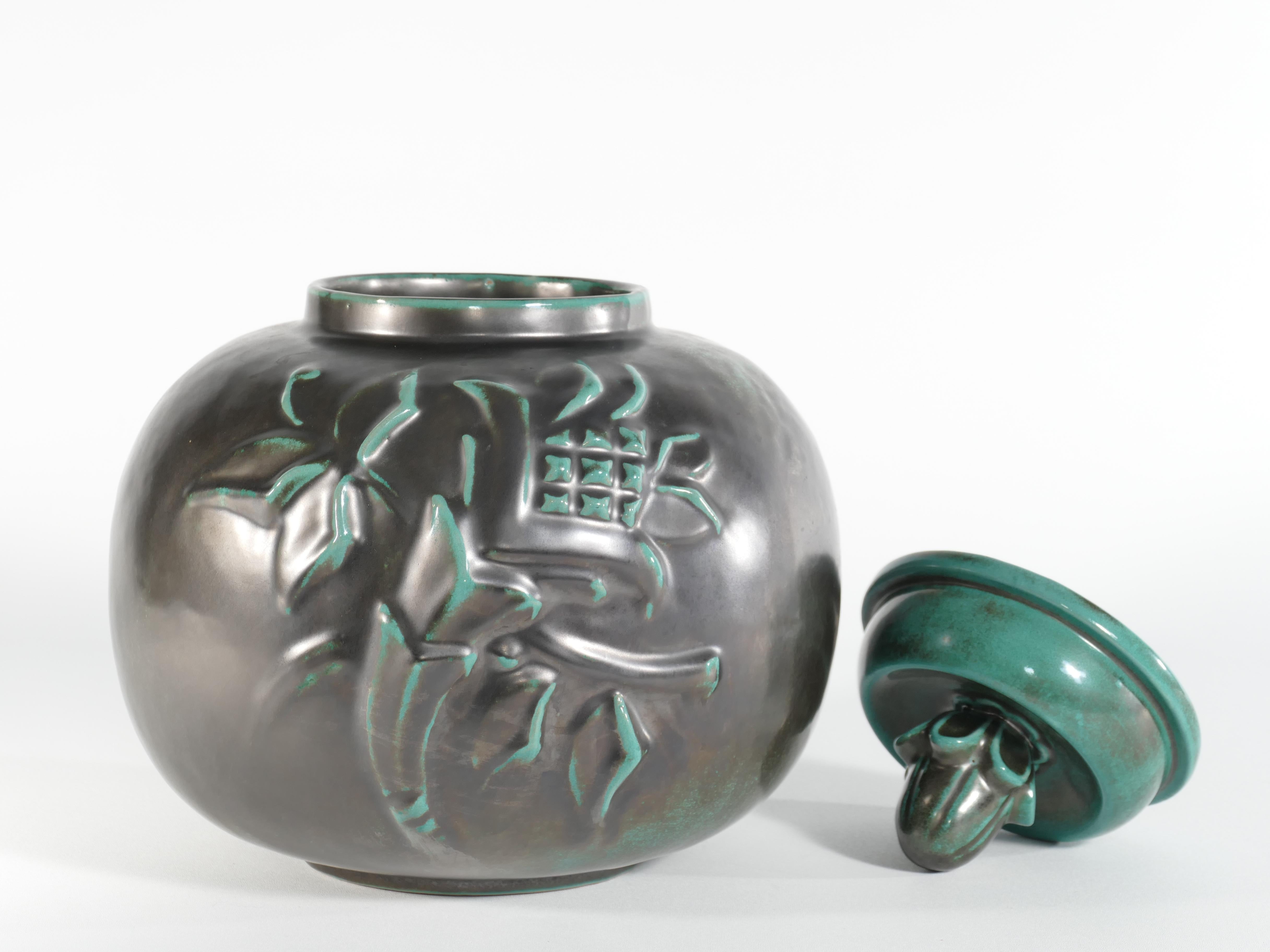 Large Art Deco Green Lidded Jar by Anna-Lisa Thomson for Upsala-Ekeby, 1930's For Sale 3