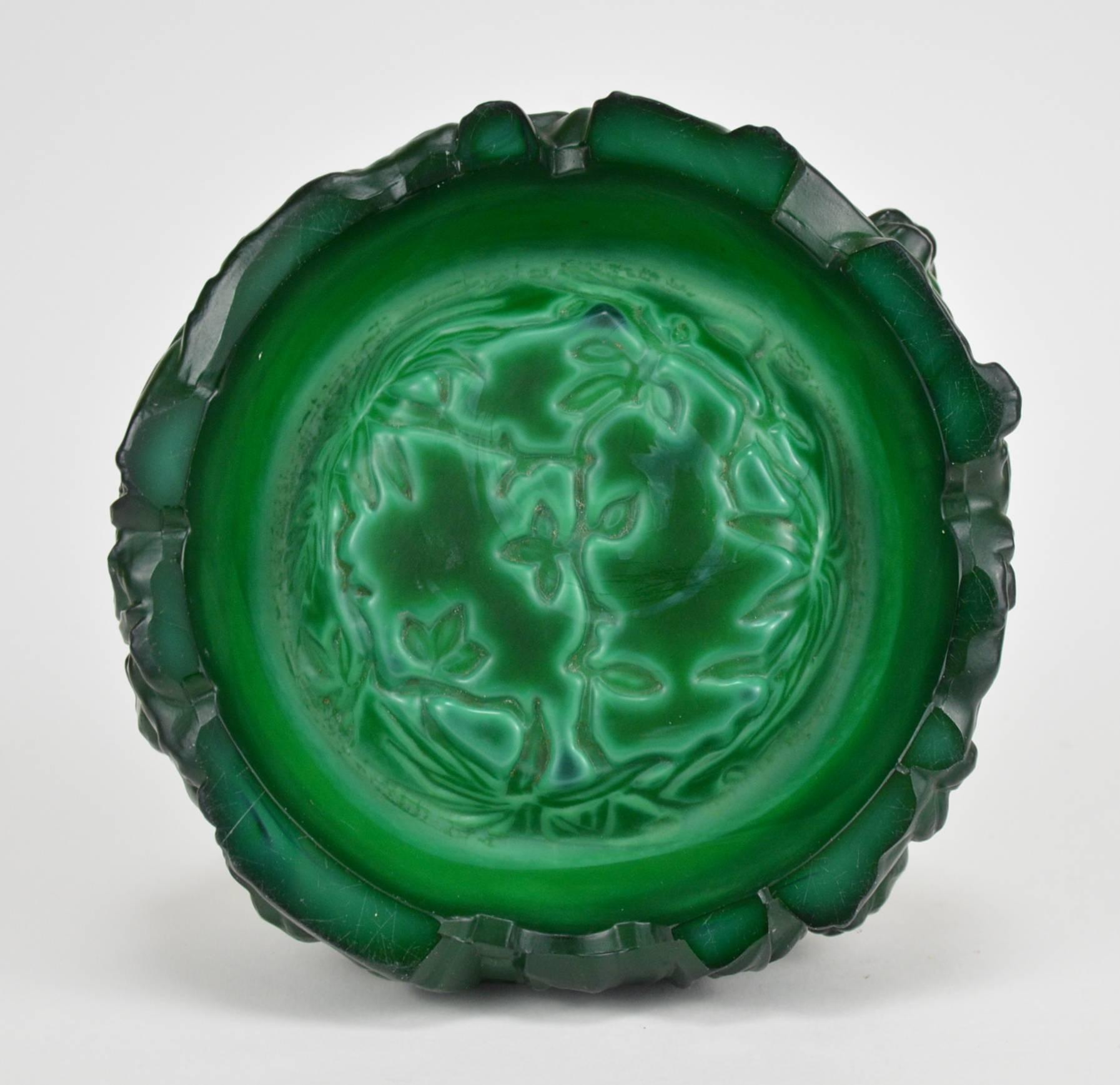 Art Deco Green Malachite Style Bohemian Glass Ashtray 2