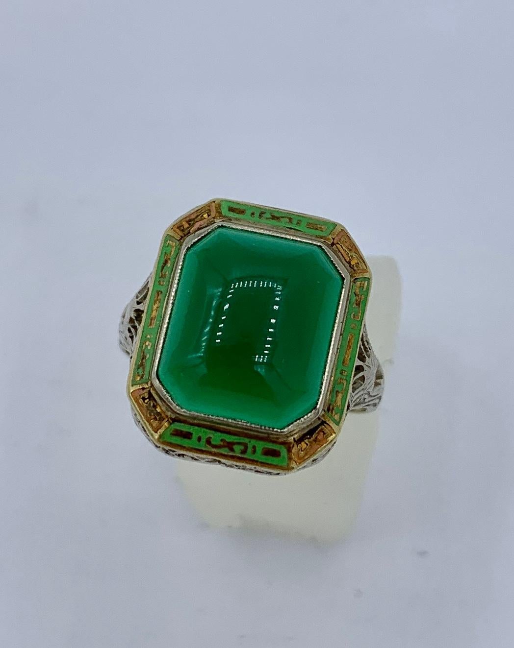 Cabochon Art Deco Green Onyx Enamel Ring Antique 14 Karat White Gold Filigree For Sale