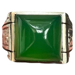 Art Deco Sugarloaf Green Onyx White Gold Ring Circa 1930