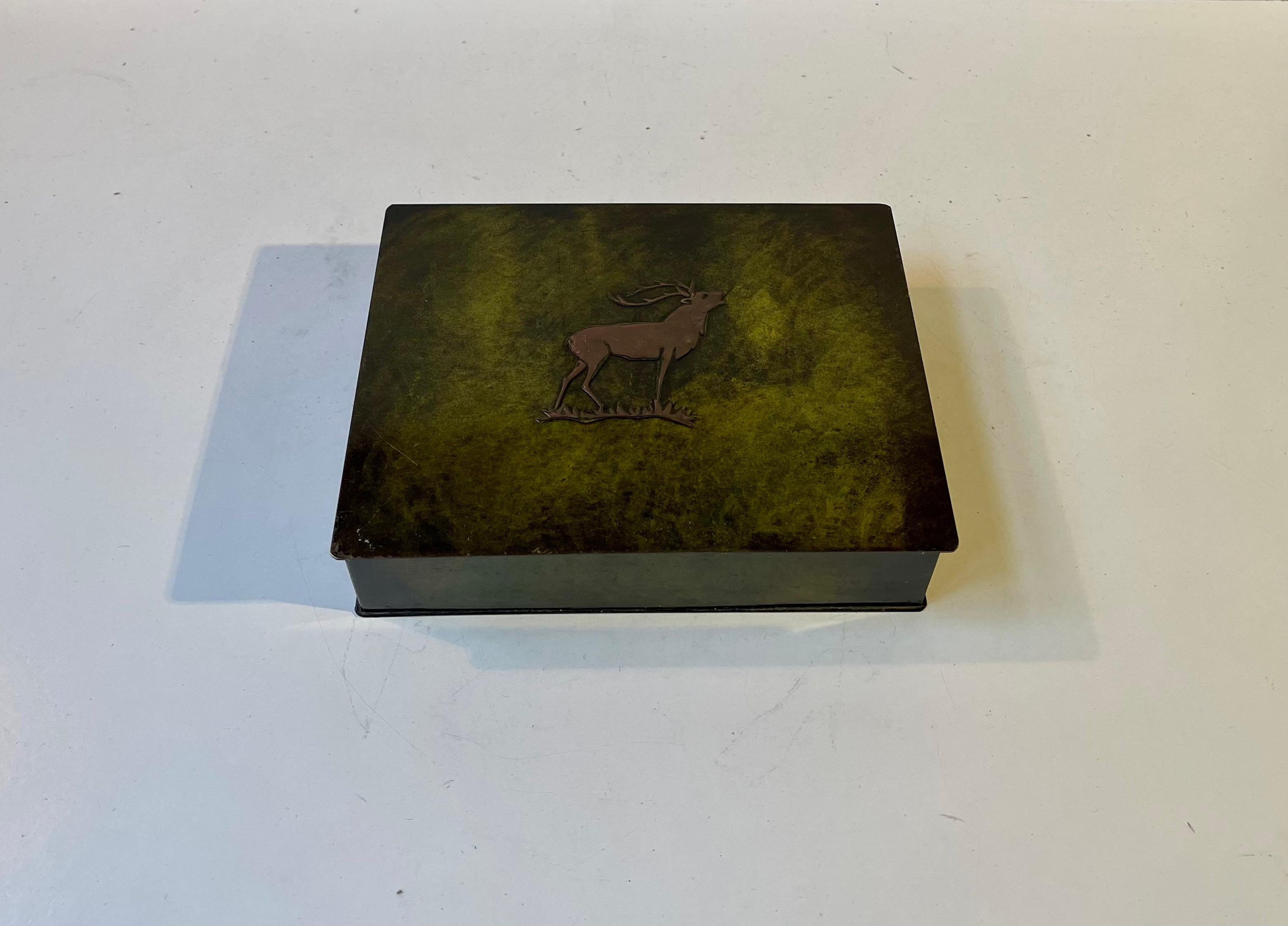 Mid-20th Century Art Deco Green Patinated Bronze Box by Holger Fridericias, 1930s For Sale