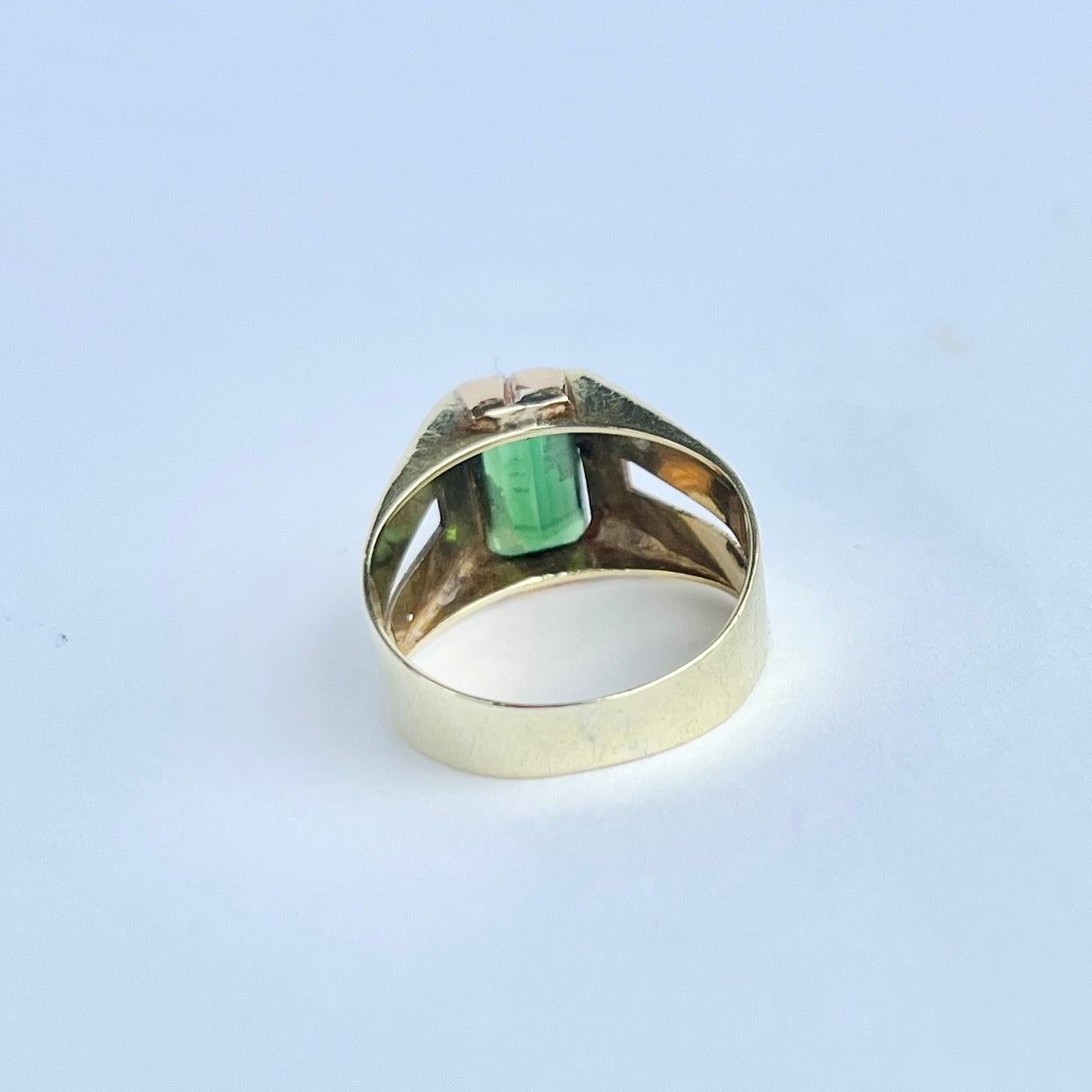 Taglio smeraldo Anello Artful Green con tormalina verde e oro 14 carati in vendita