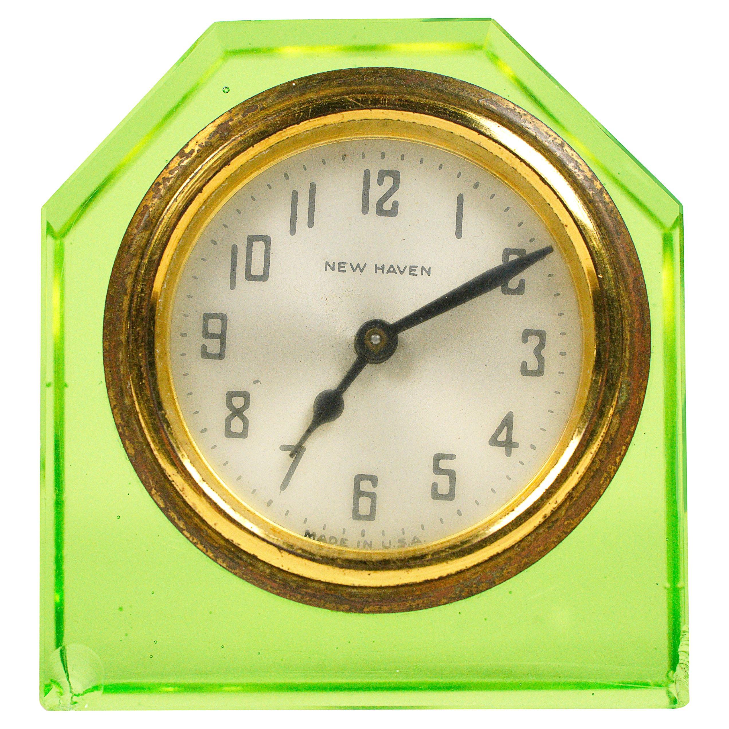Art Deco Green Uranium Glass Table Clock For Sale