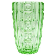 Art Deco Green Uranium Glass Vase, S. Reich CMS Krasno, Czechoslovakia, 1930s