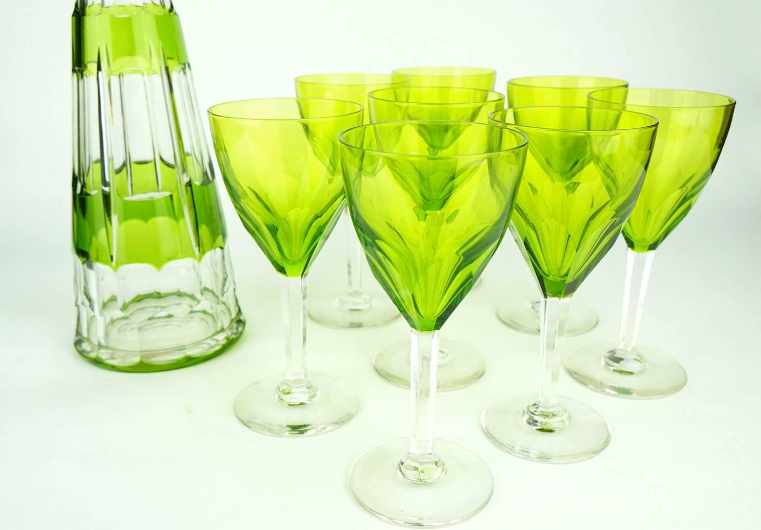 Mid-20th Century Art Deco Green Val Saint Lambert Liquor Service Decanter and Glasses For Sale
