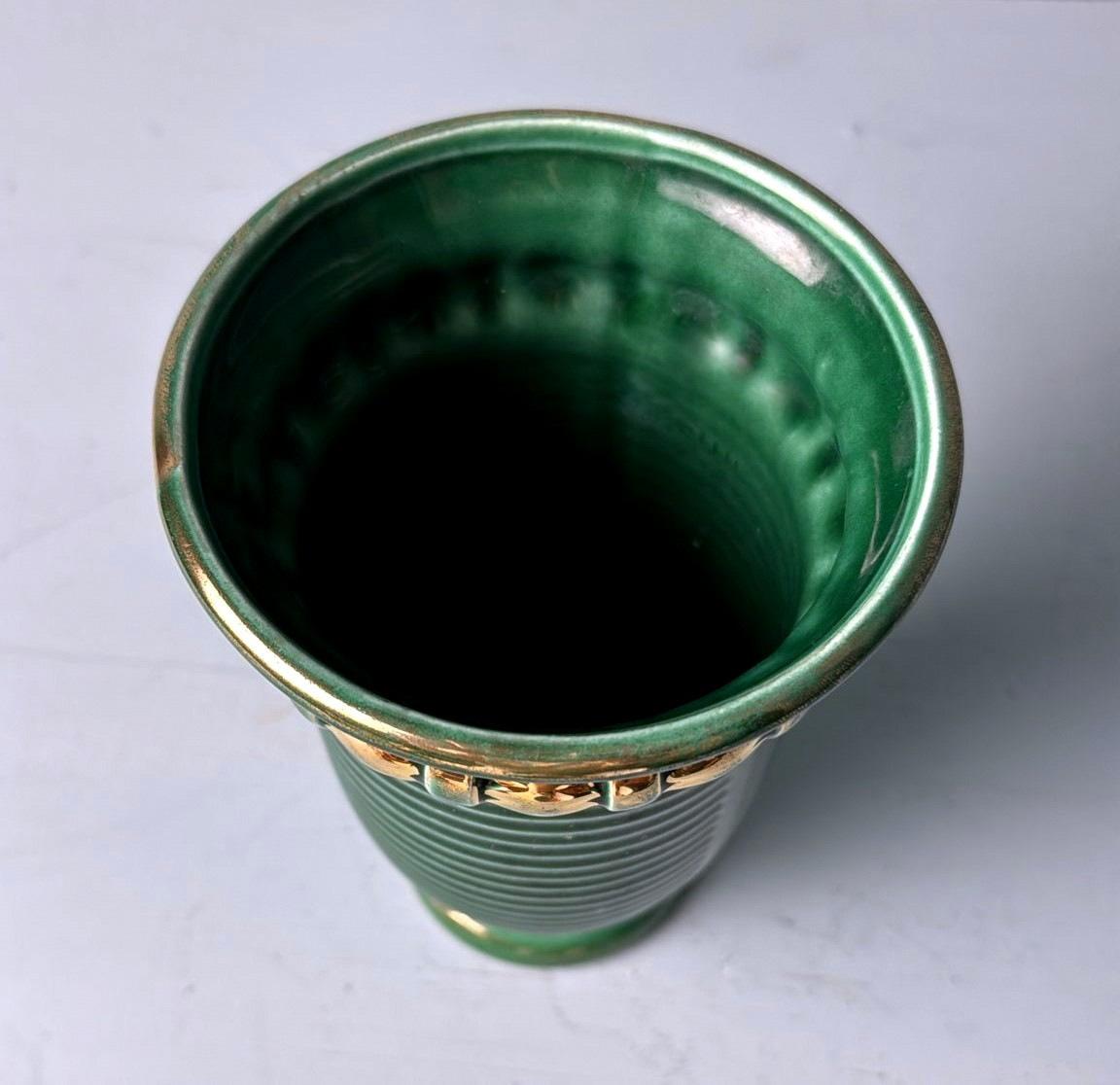 Vaso Greene & Greene, Ceramica Barbotine, Poët-Laval (Francia) in vendita 9