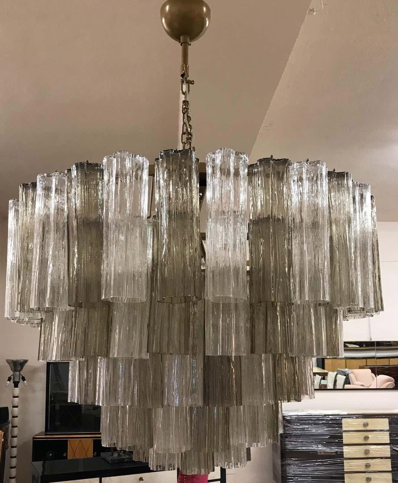 Art Deco Grey Murano Glass Chandelier In Good Condition For Sale In Meda, MB
