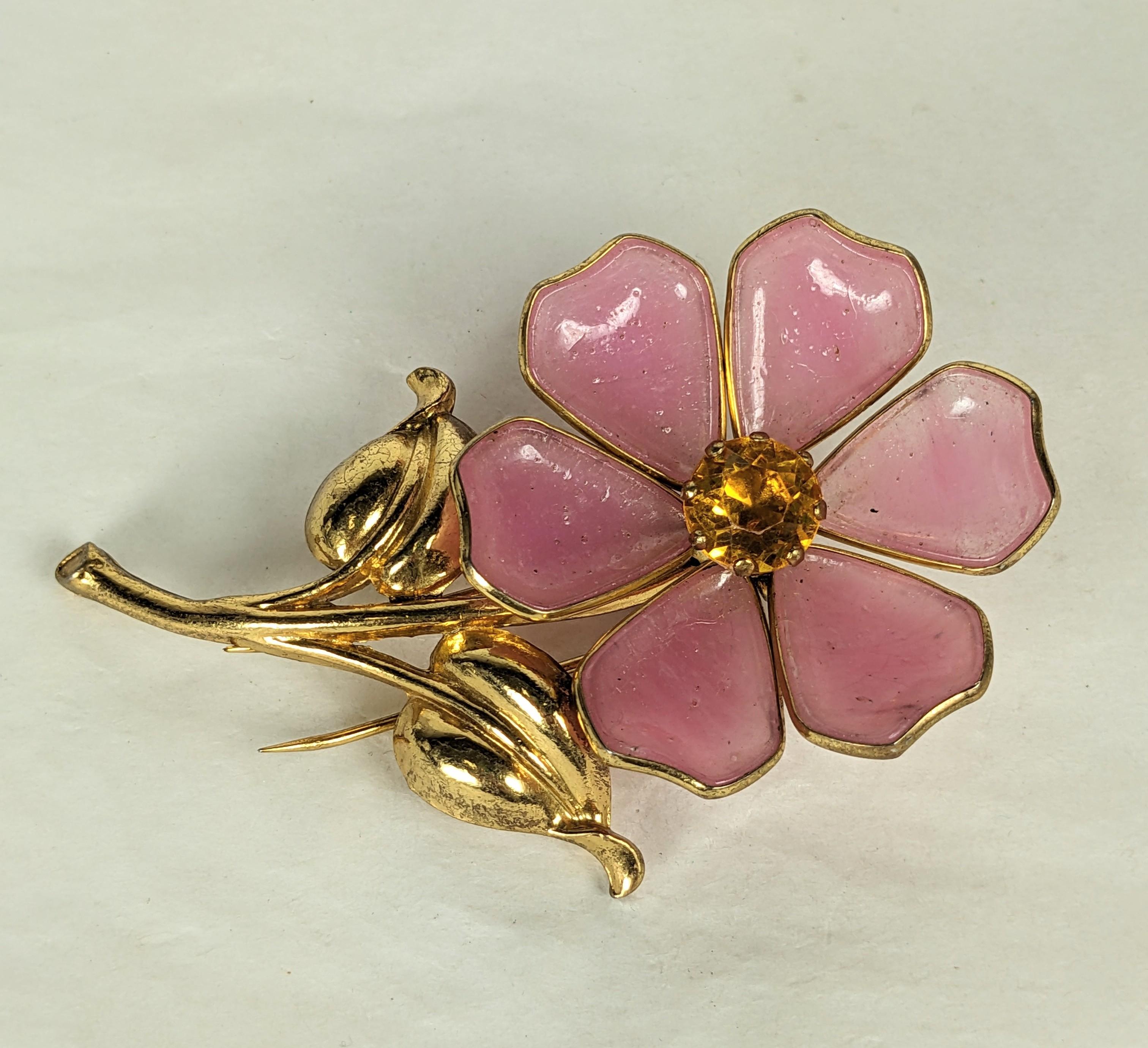Art Deco Gripoix Stil Rosa Blume Clip (Art déco) im Angebot