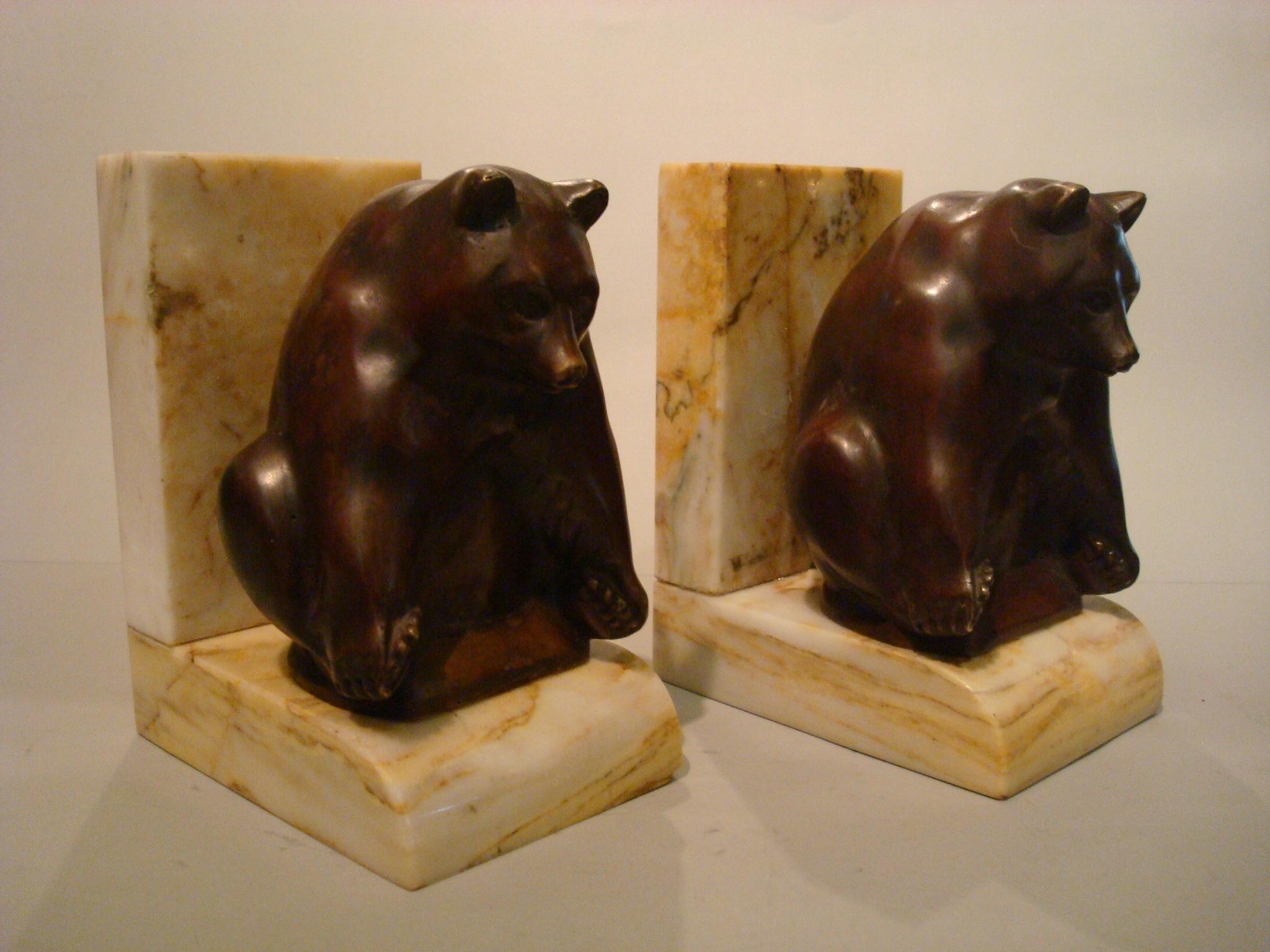 20ième siècle Serre-livres en bronze Art Déco, sculpture d'ours Grisby, France, circa 1925 en vente